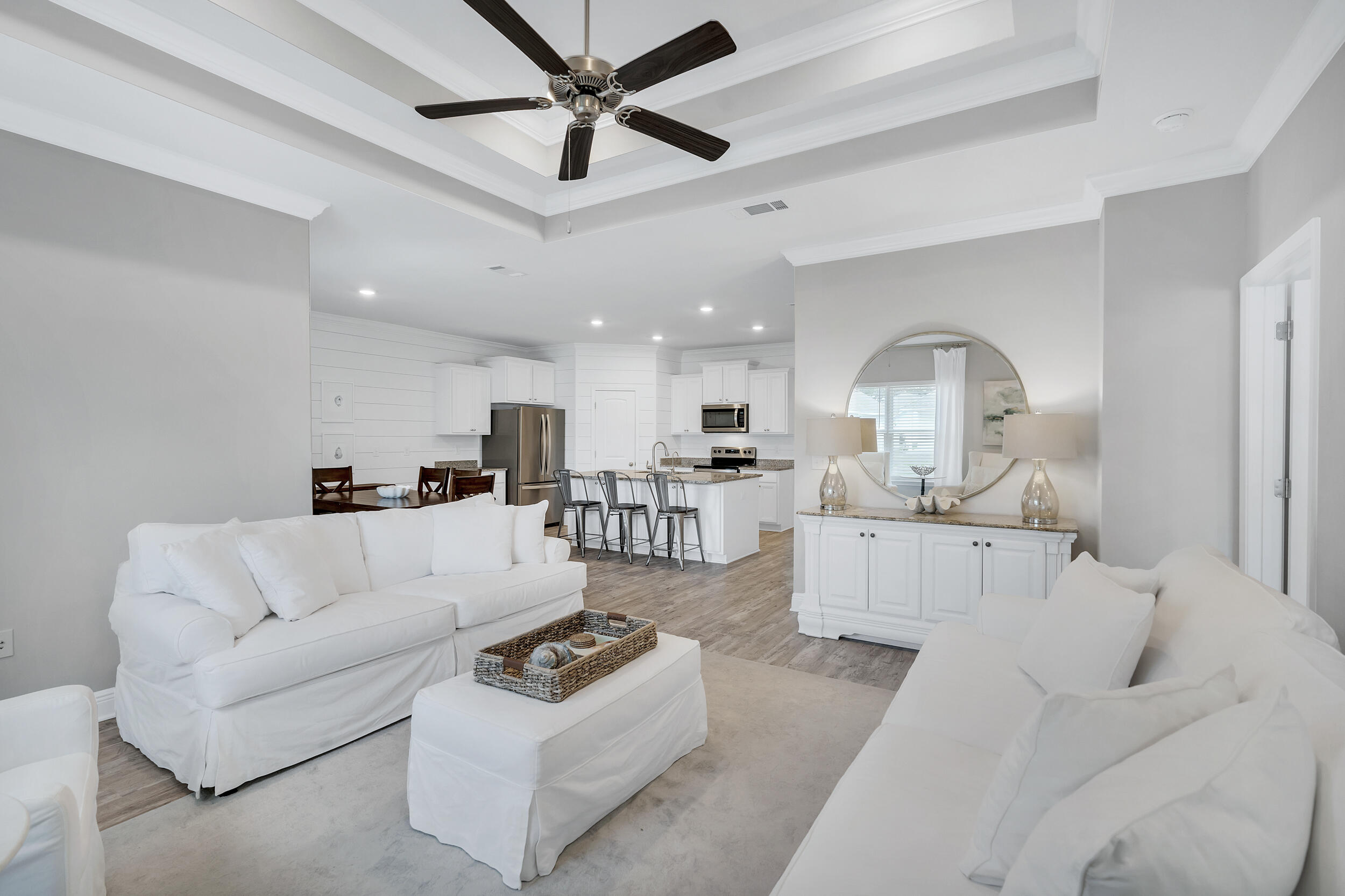 STONEGATE - Residential