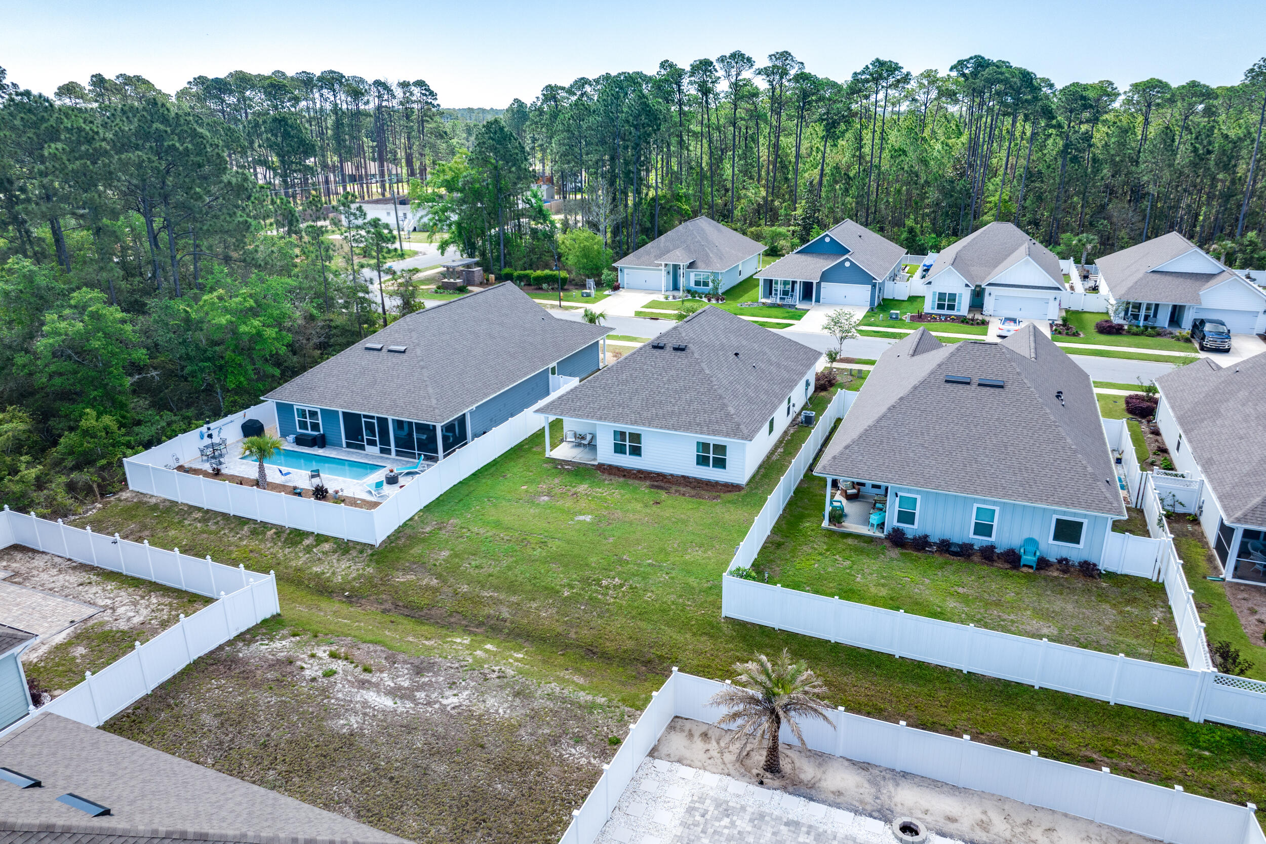 STONEGATE - Residential