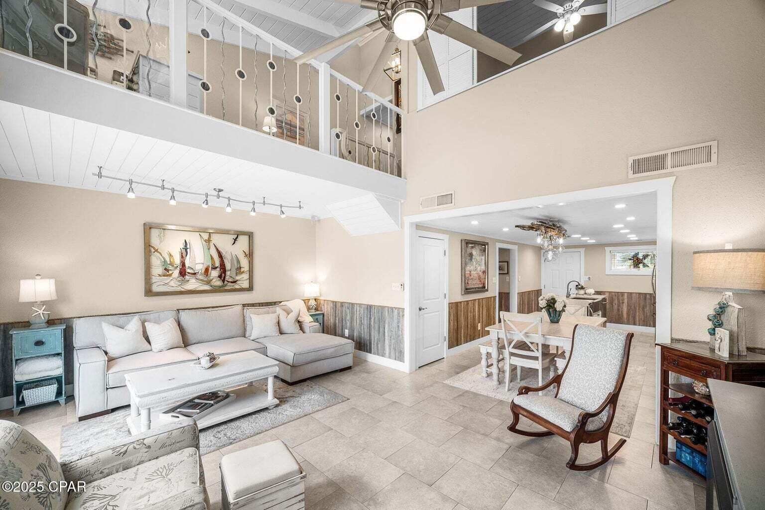 SUNNYSIDE BEACH & TENNIS CONDO - Residential