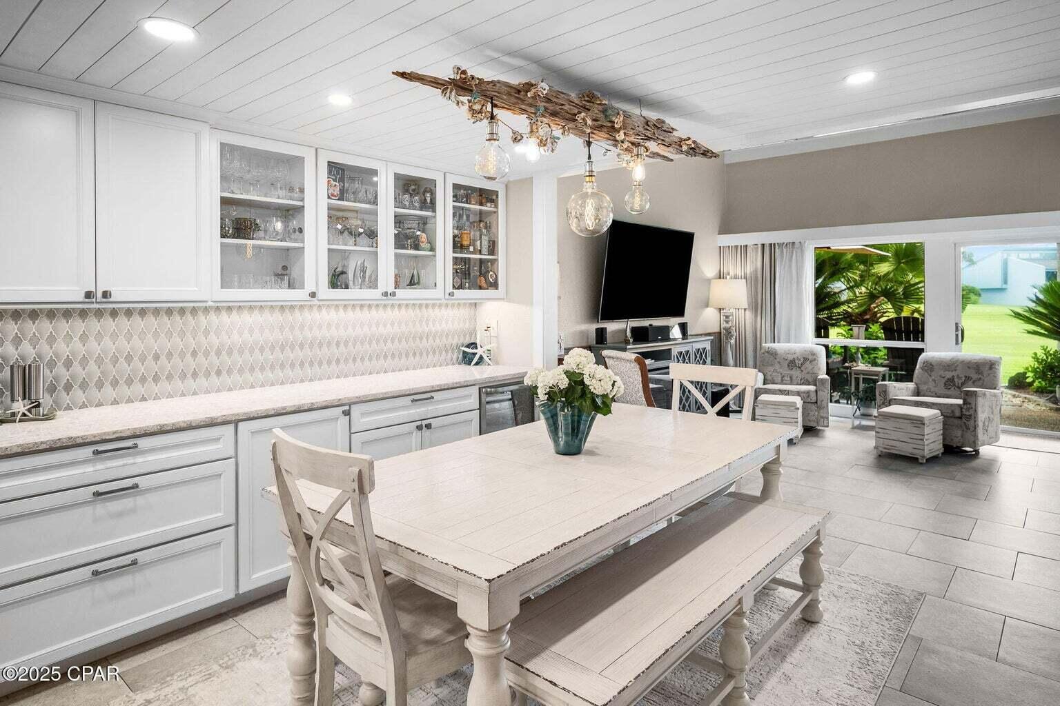 SUNNYSIDE BEACH & TENNIS CONDO - Residential