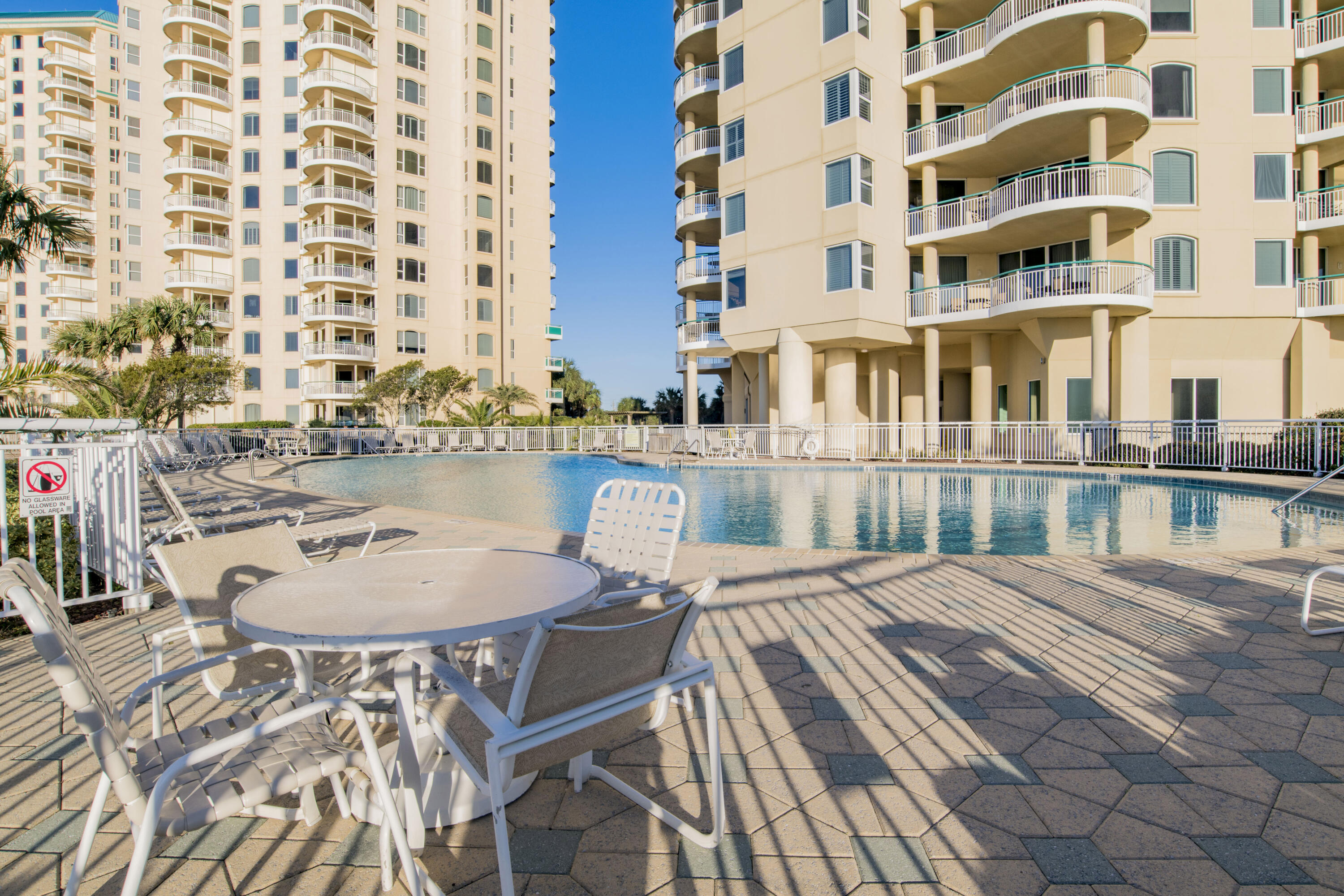 BEACH COLONY RESORT - Residential