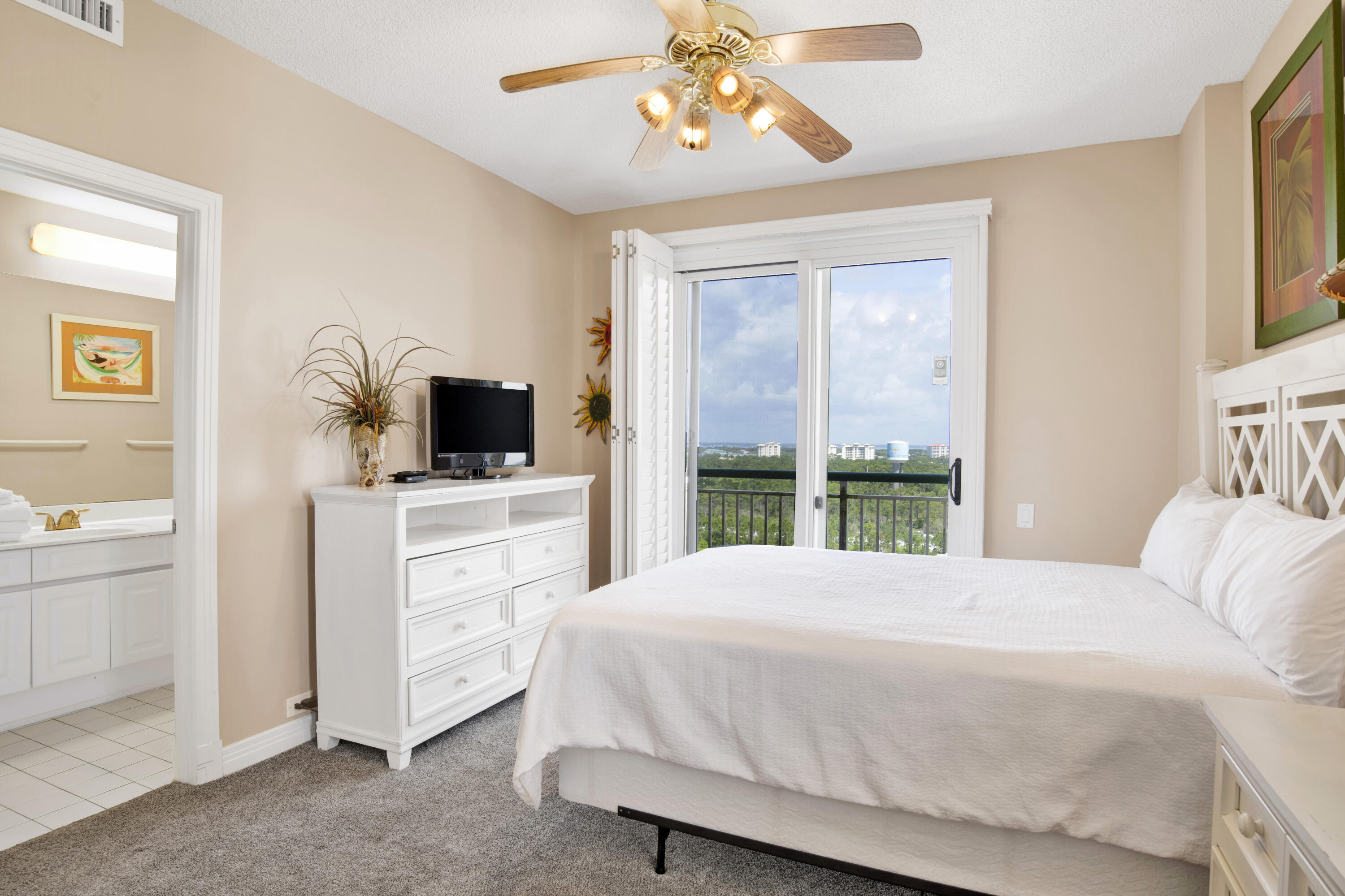 BEACH COLONY RESORT - Residential