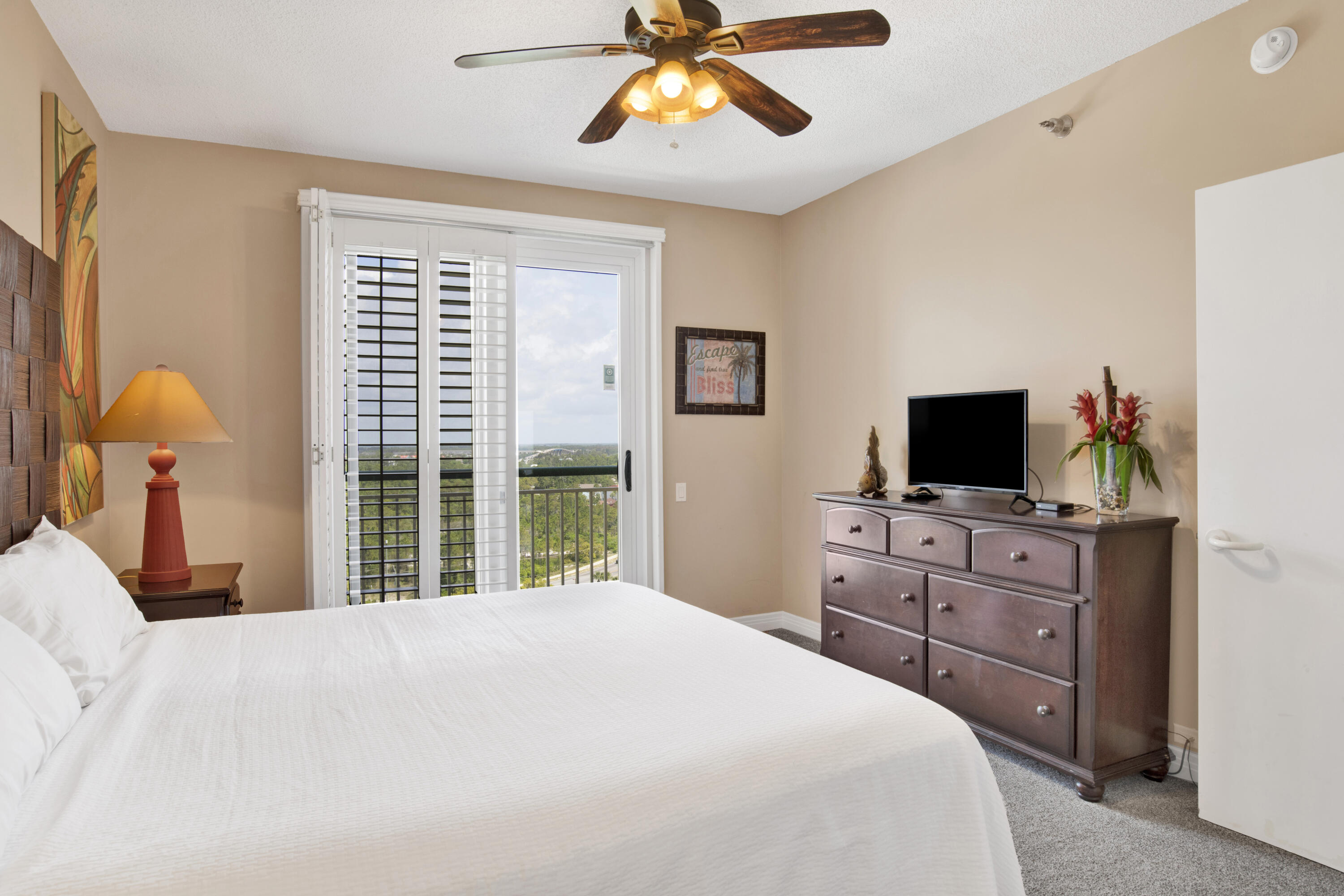 BEACH COLONY RESORT - Residential