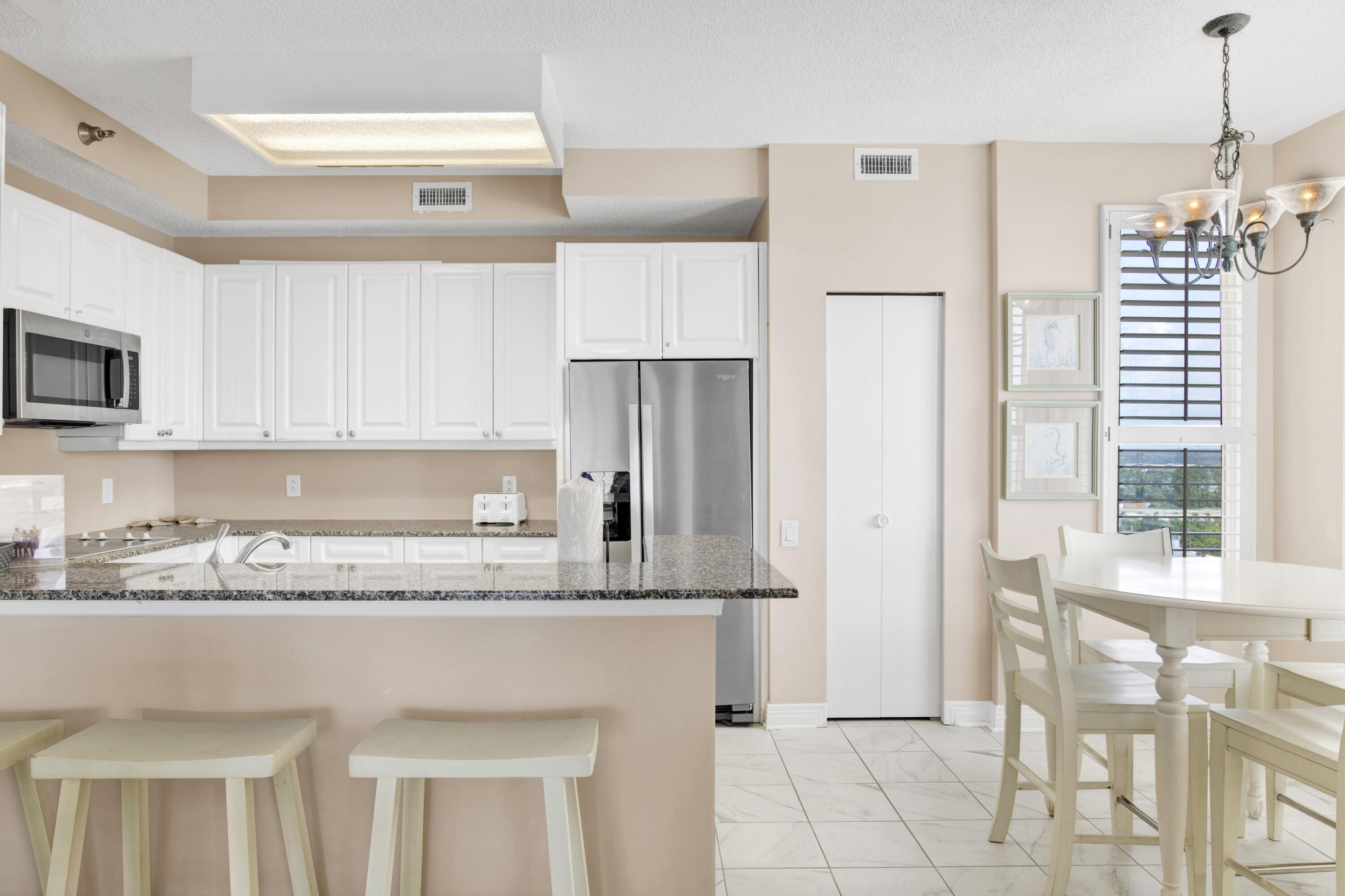 BEACH COLONY RESORT - Residential
