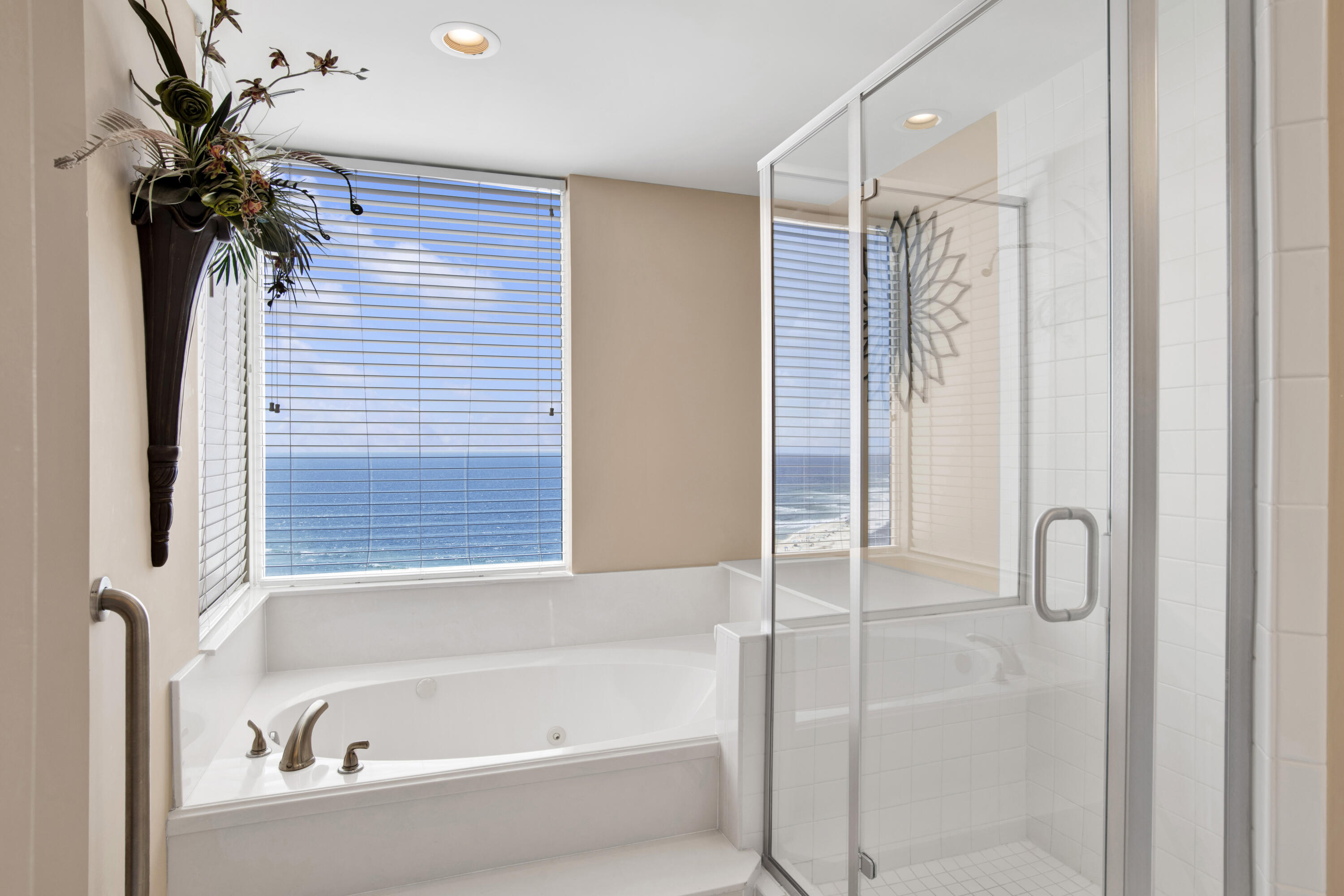 BEACH COLONY RESORT - Residential