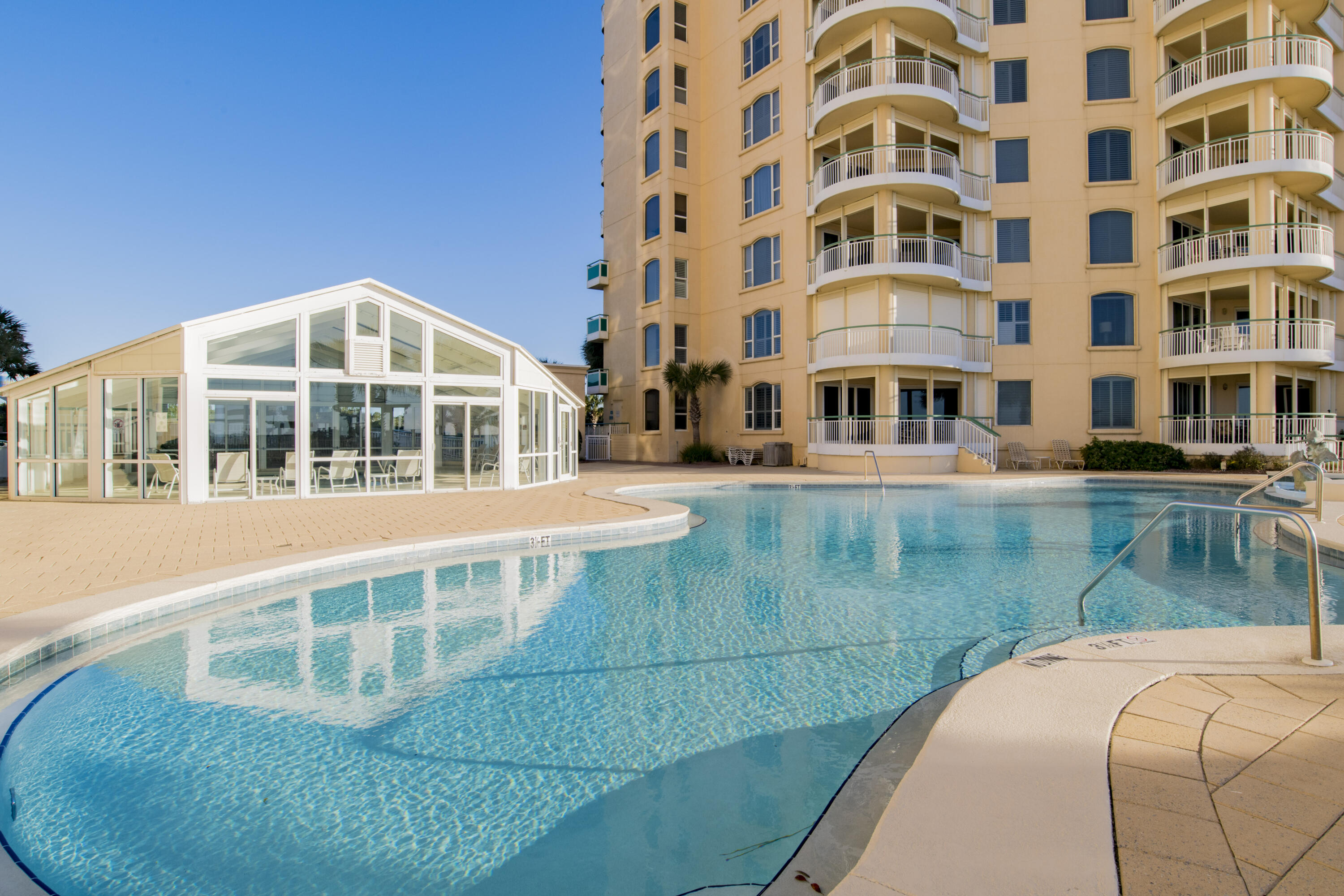 BEACH COLONY RESORT - Residential