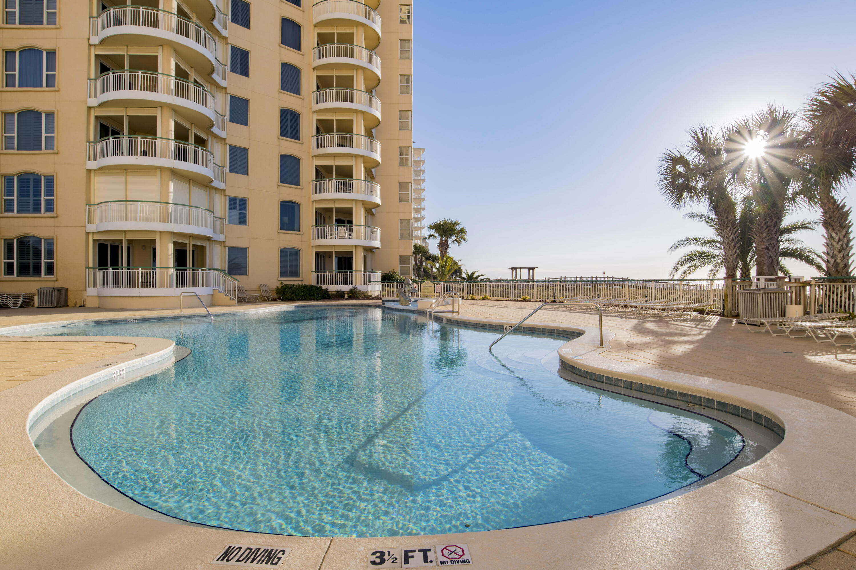 BEACH COLONY RESORT - Residential