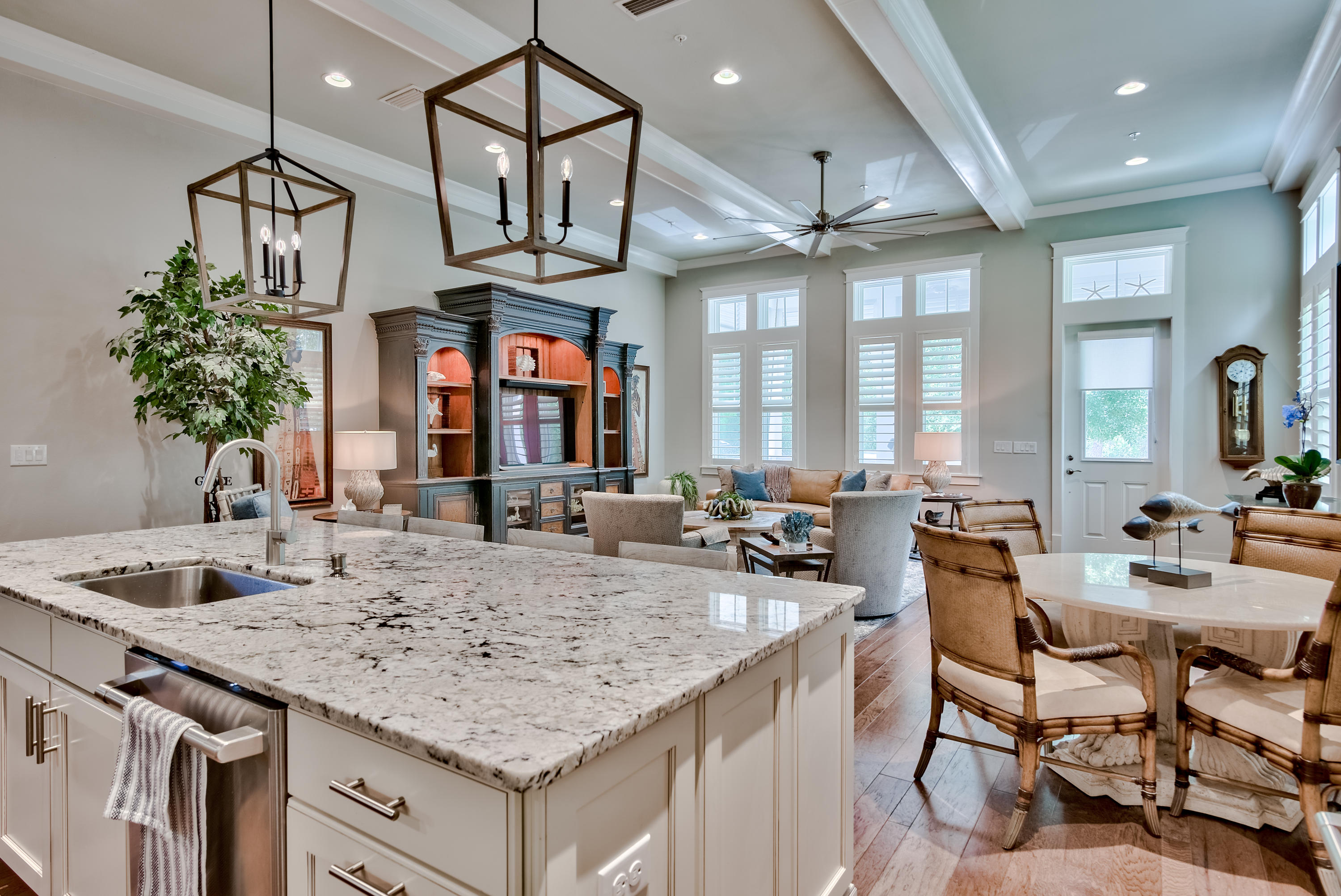 HIGHLAND PARKS - Residential