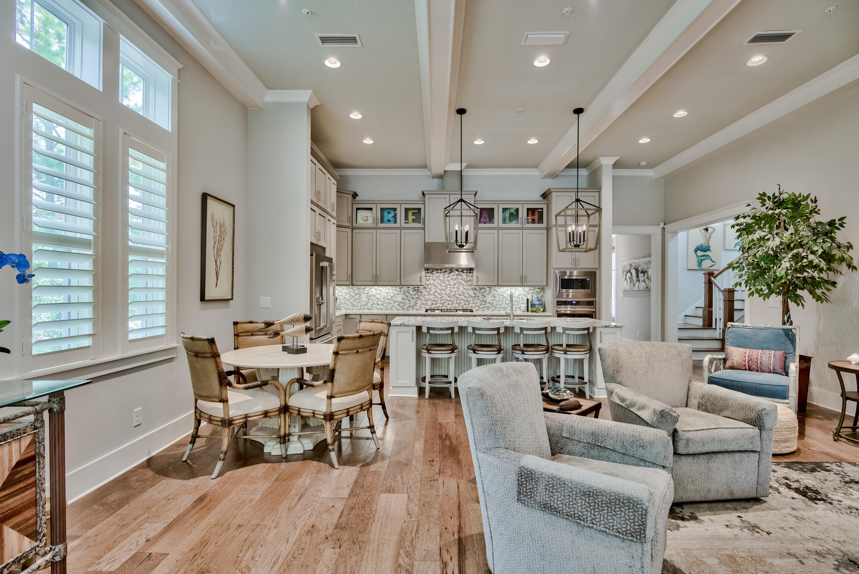 HIGHLAND PARKS - Residential