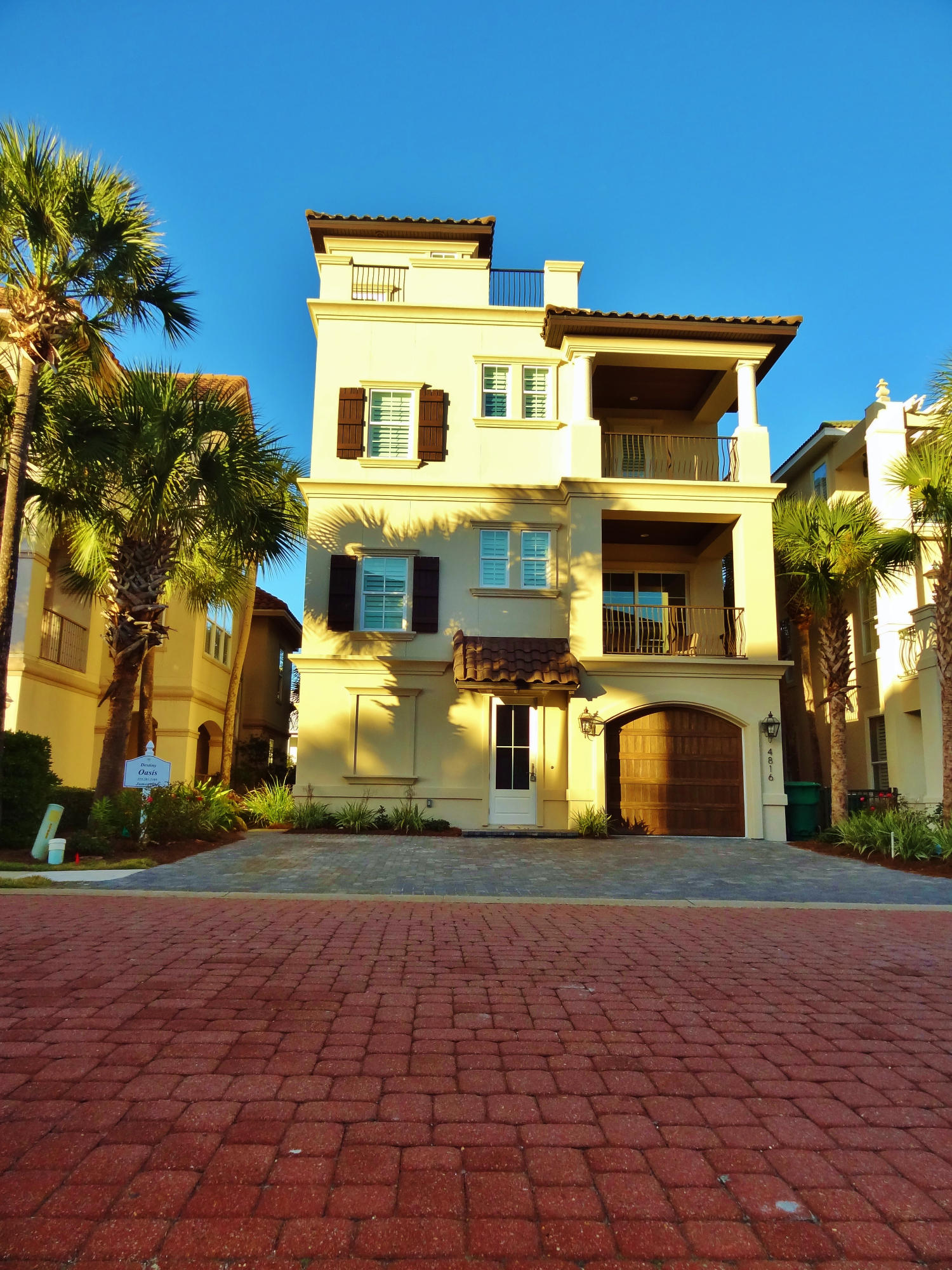 DESTINY BY THE SEA - Residential