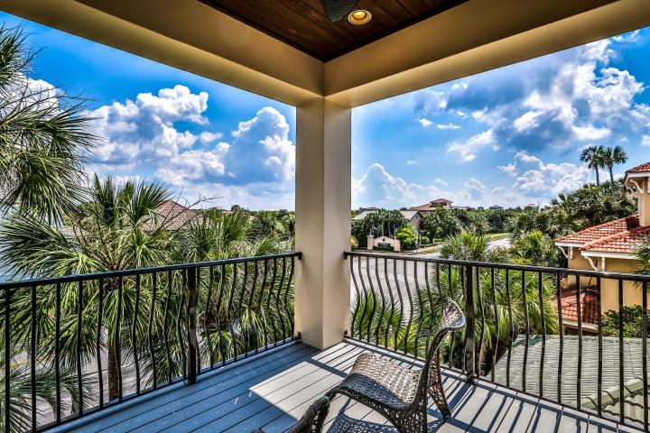 DESTINY BY THE SEA - Residential
