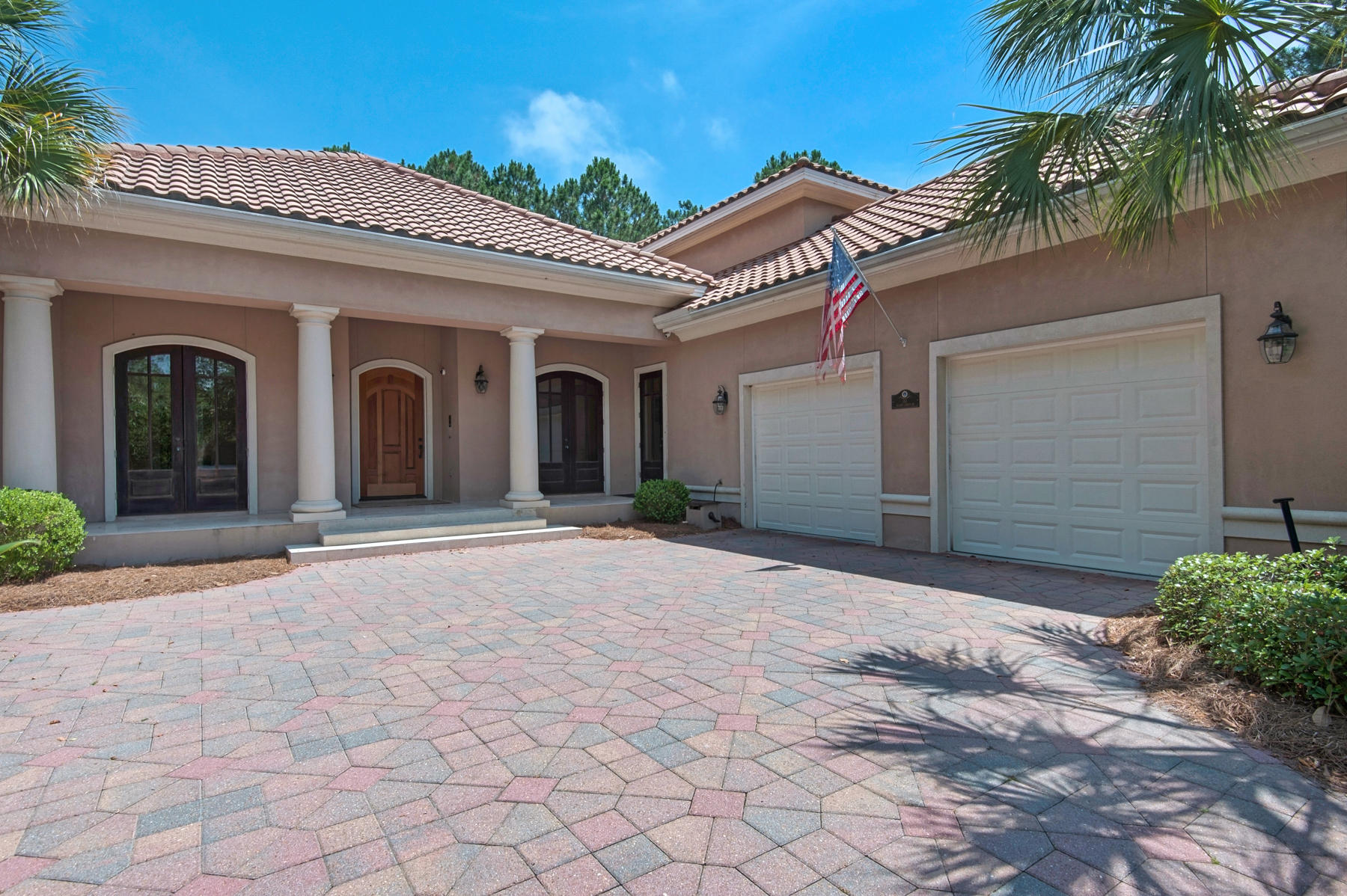 ISLAND GREEN - Residential