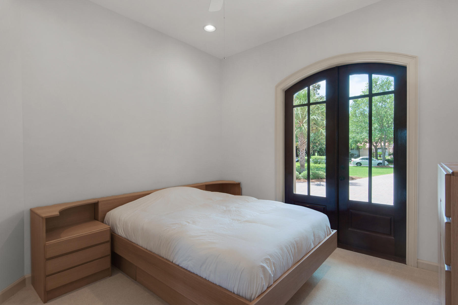 ISLAND GREEN - Residential