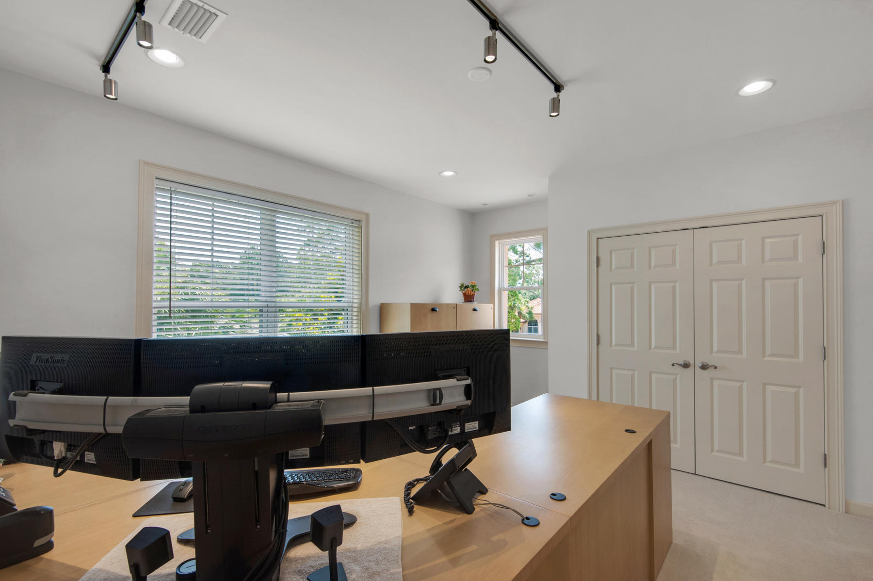 ISLAND GREEN - Residential