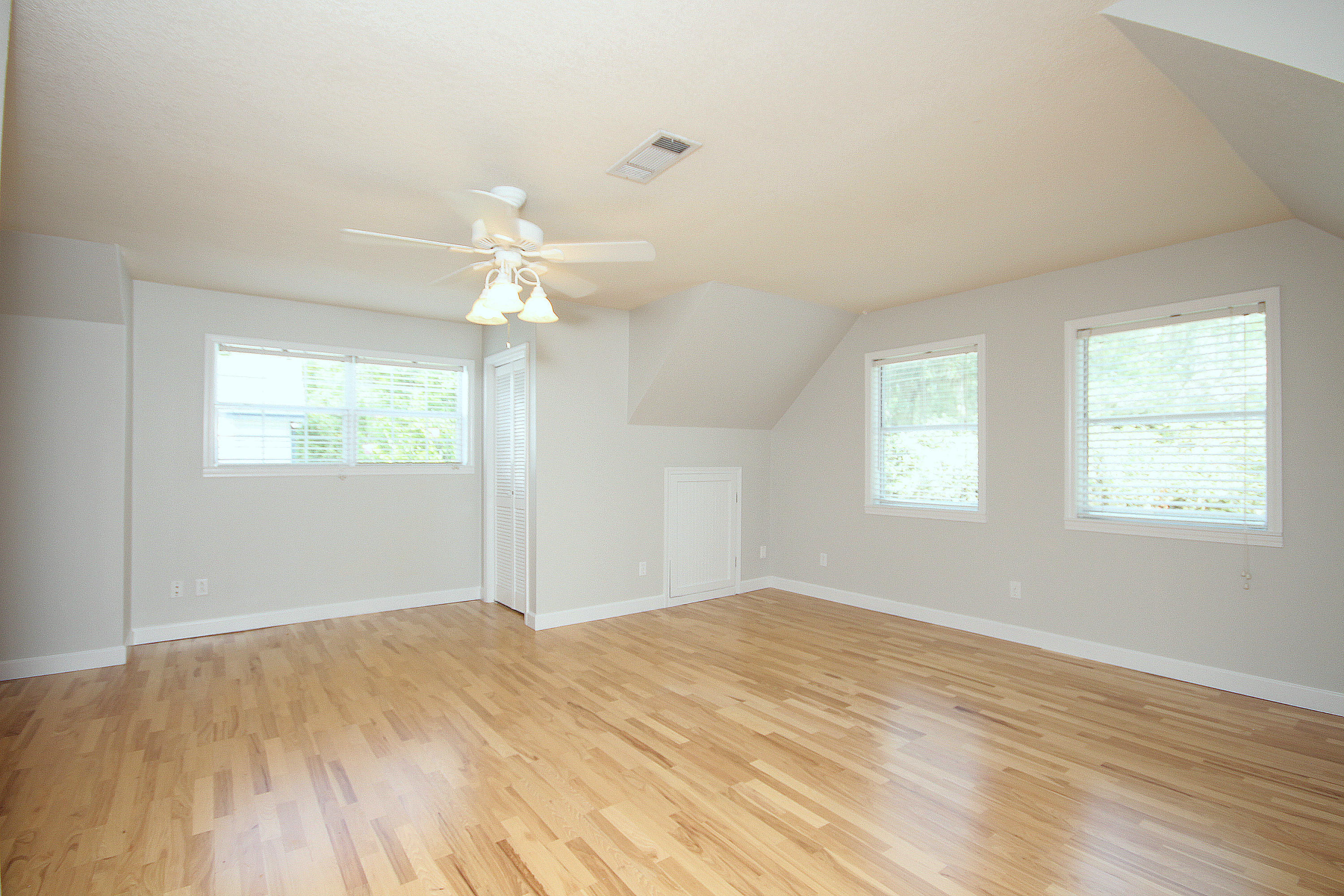 ARKIE & J E ALLEN S/D - Residential