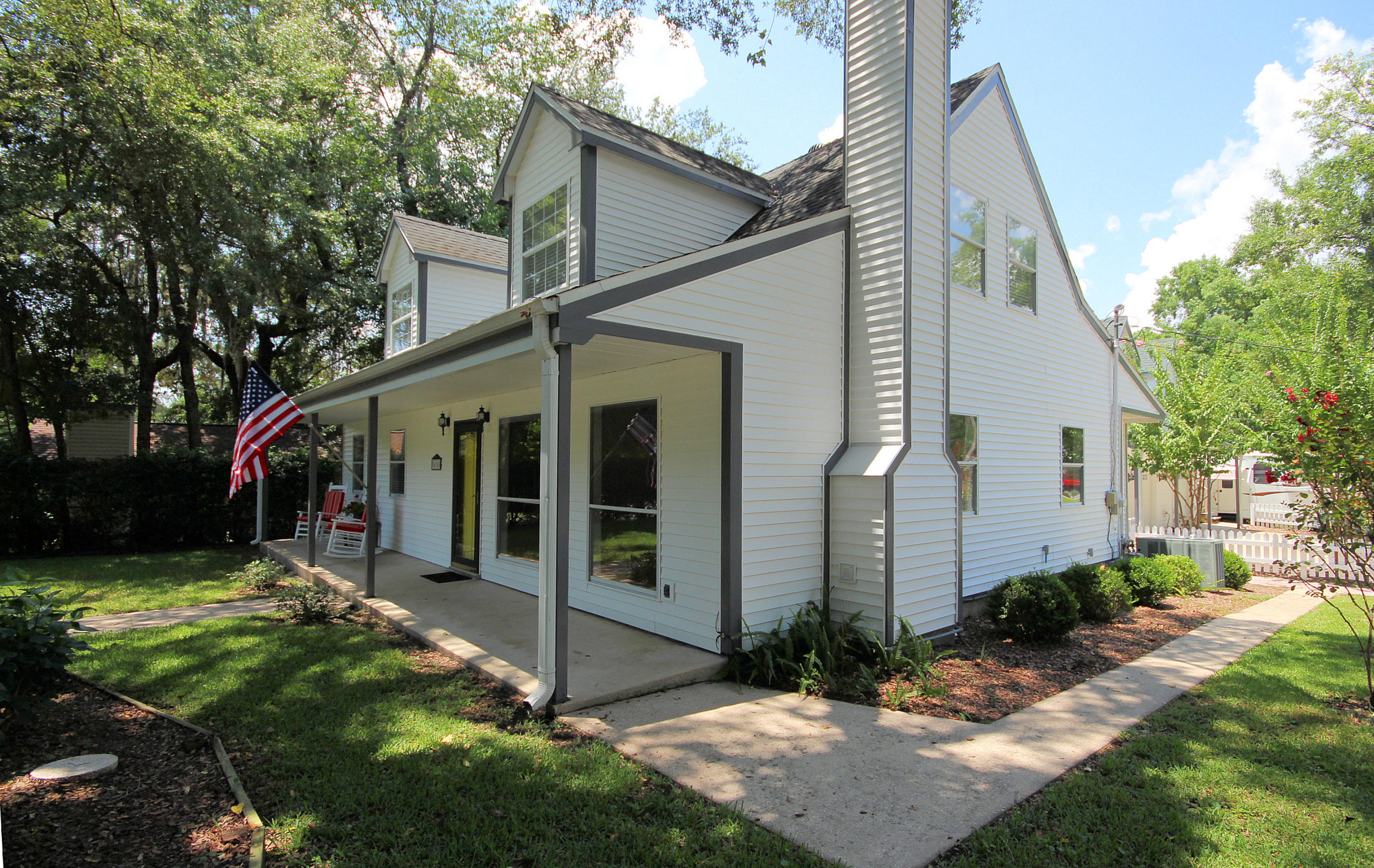 ARKIE & J E ALLEN S/D - Residential