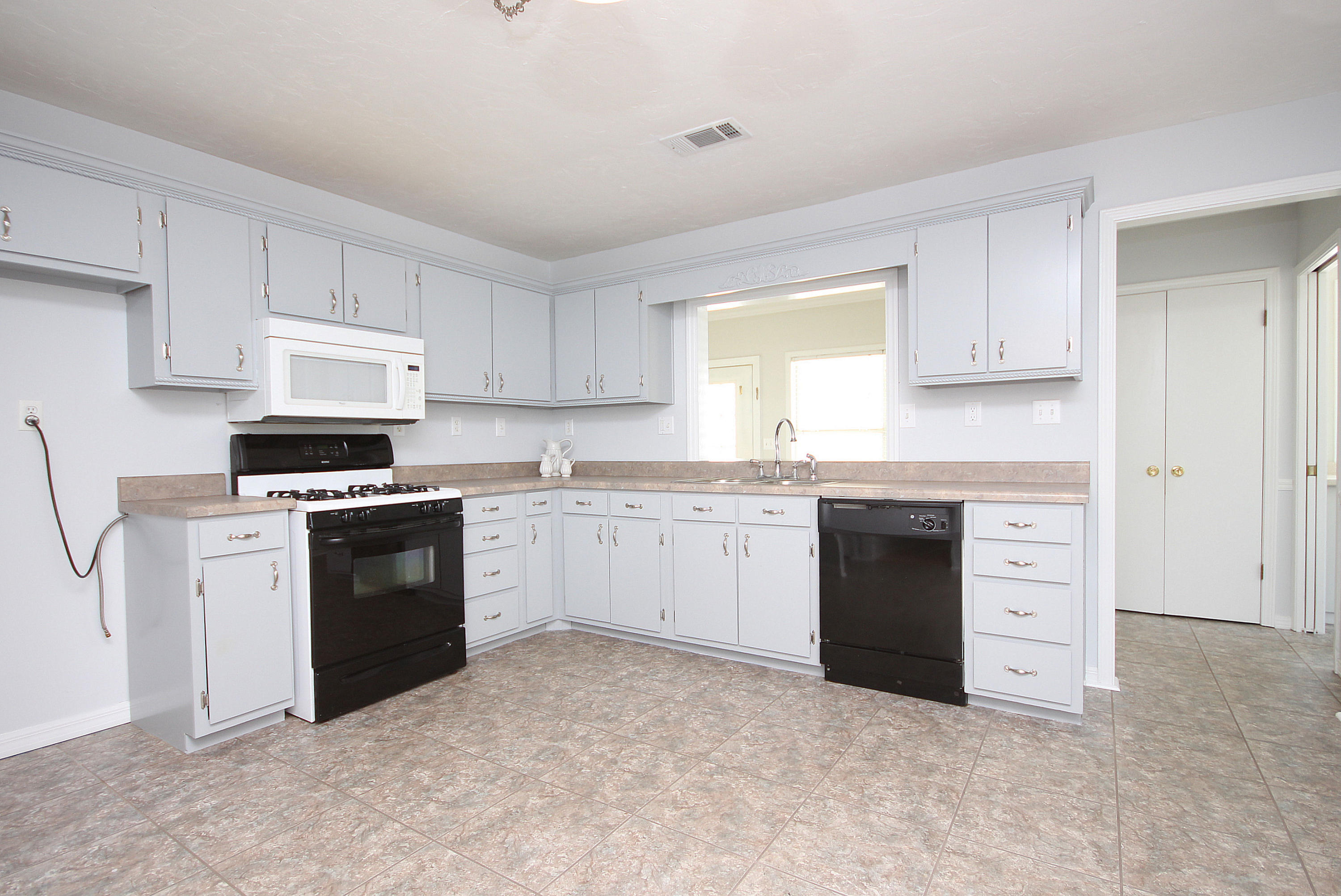 ARKIE & J E ALLEN S/D - Residential