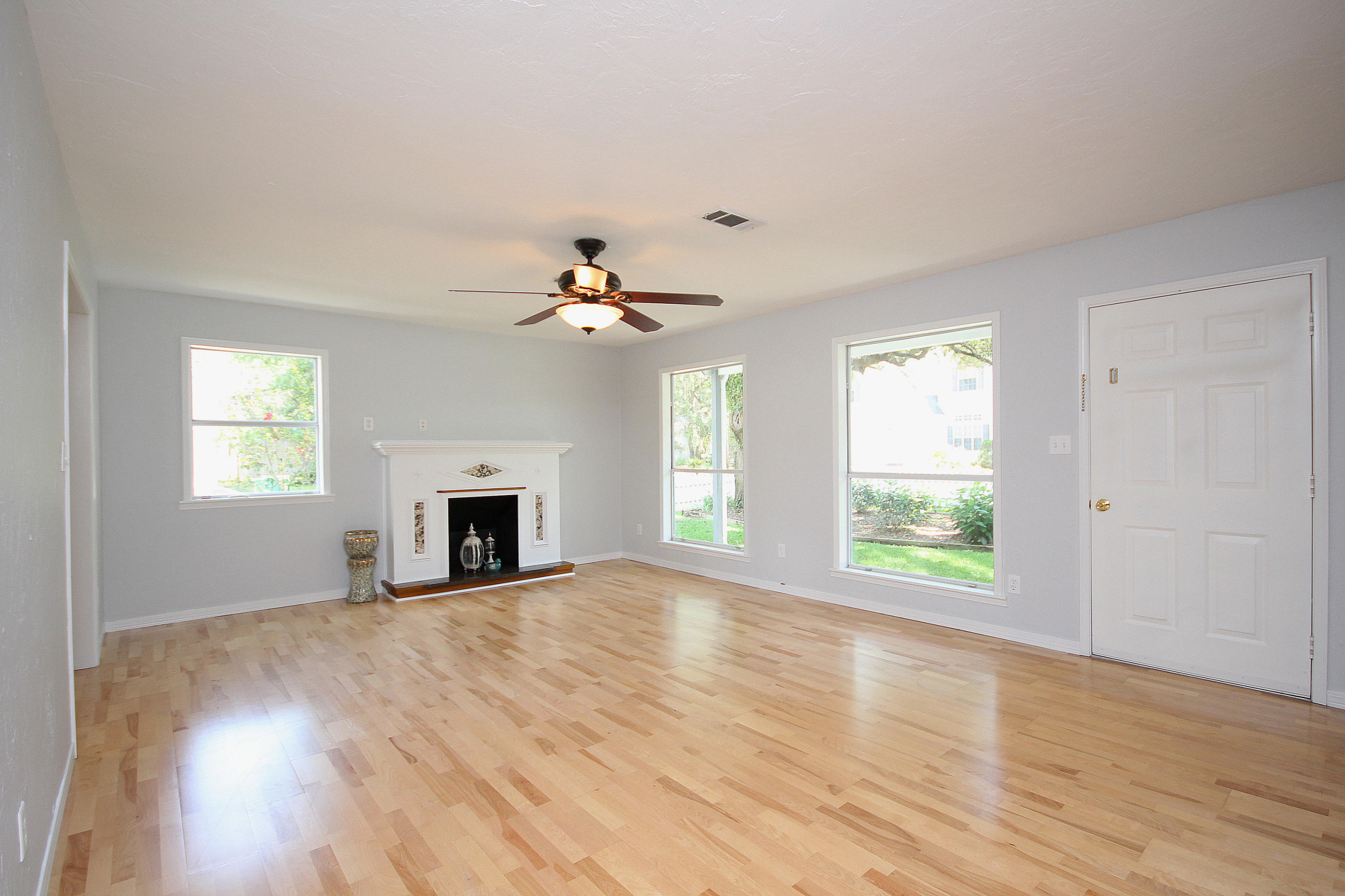 ARKIE & J E ALLEN S/D - Residential