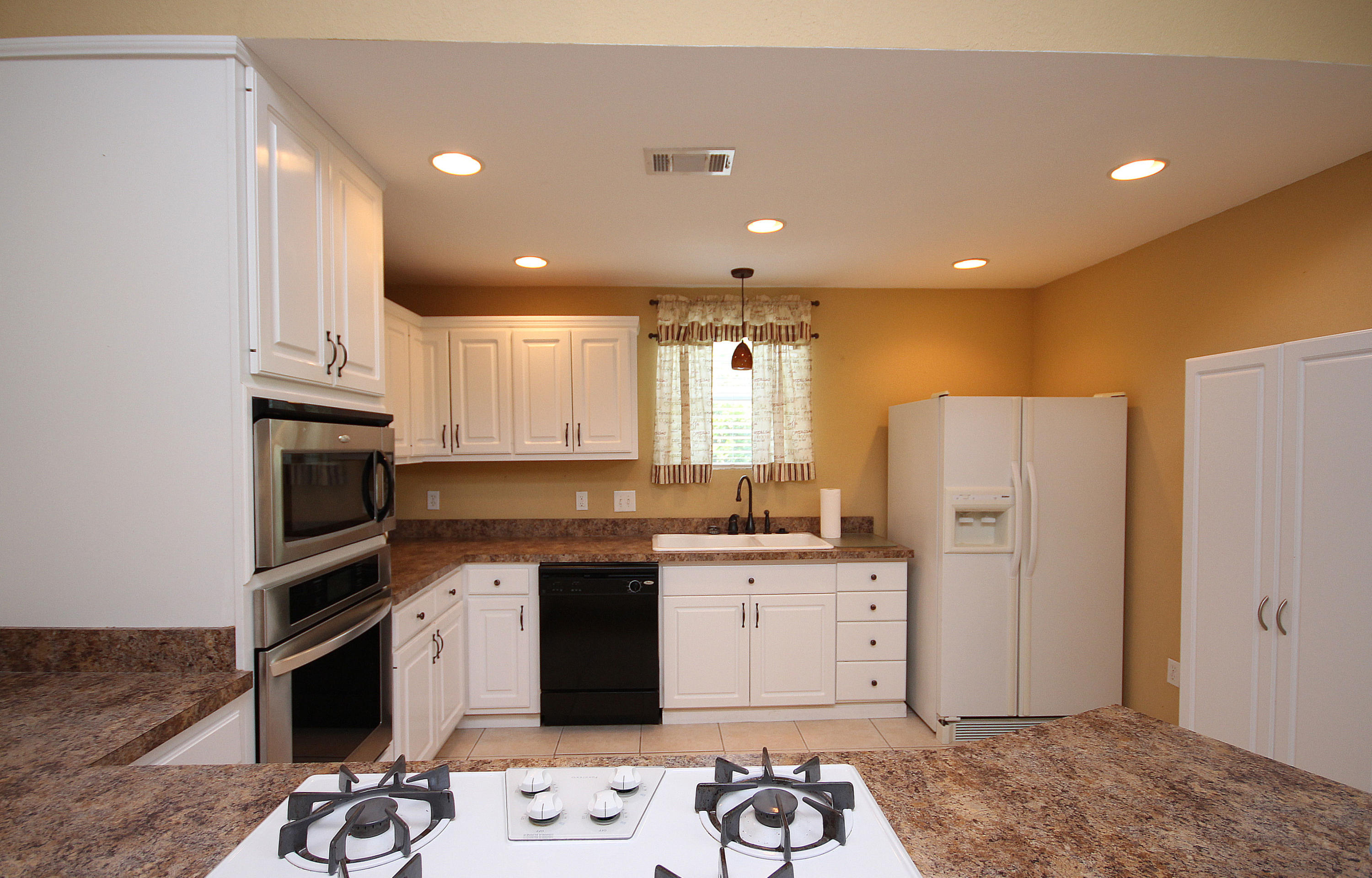 ARKIE & J E ALLEN S/D - Residential