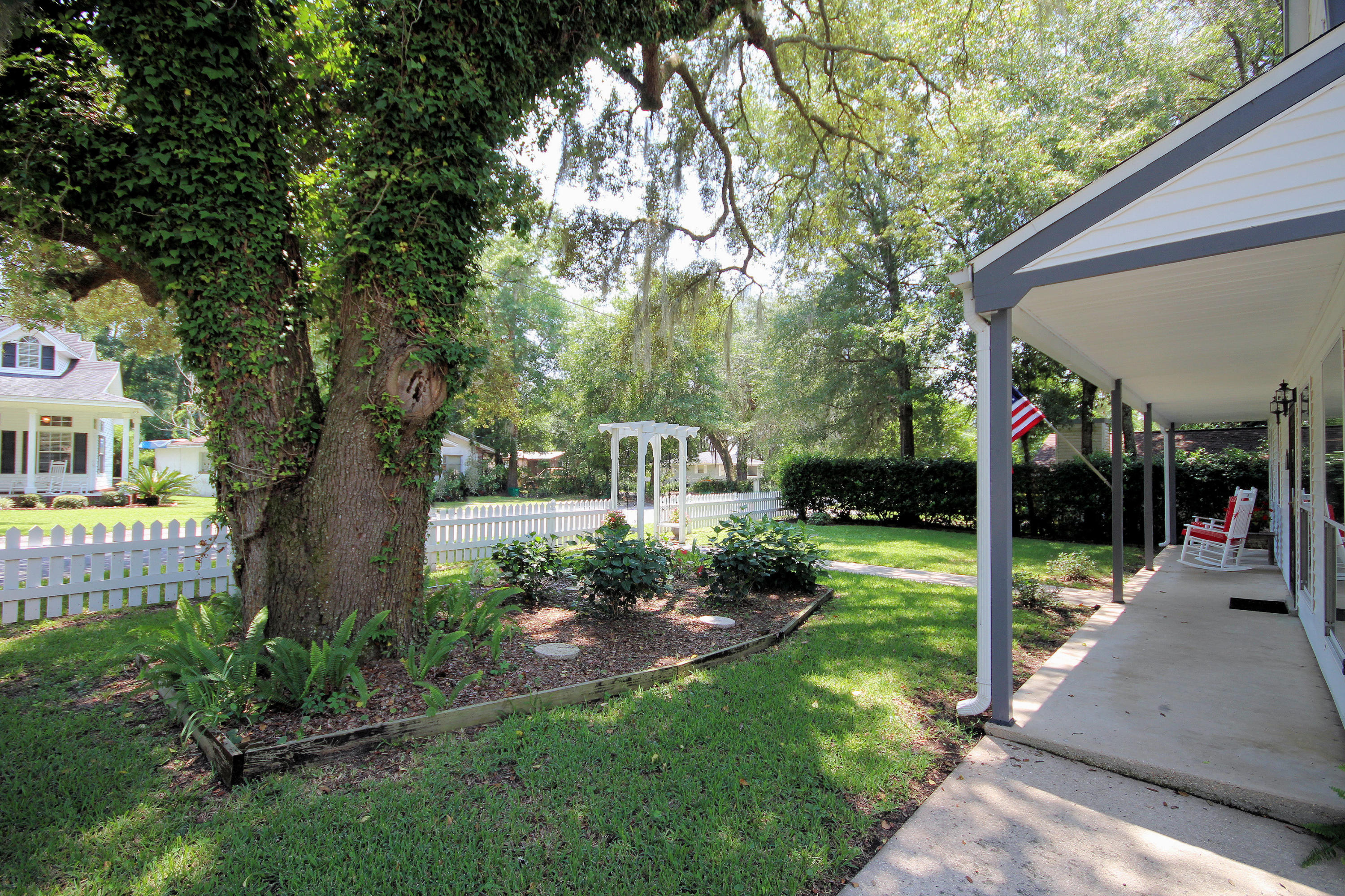 ARKIE & J E ALLEN S/D - Residential