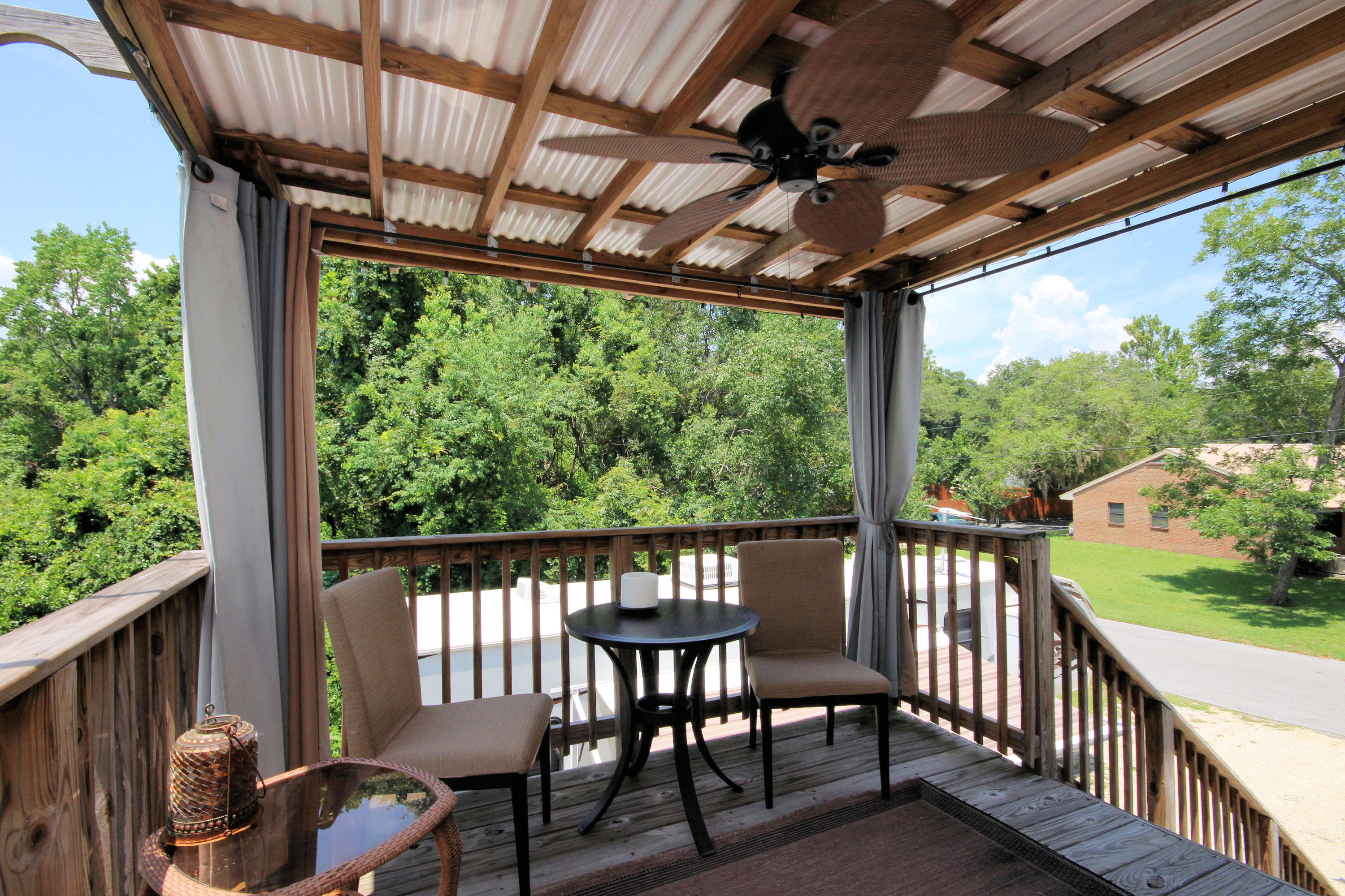 ARKIE & J E ALLEN S/D - Residential