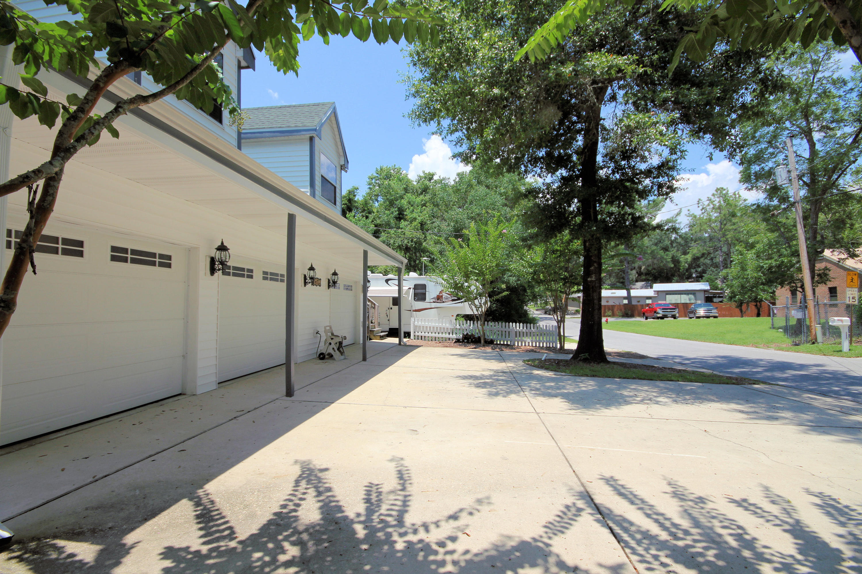 ARKIE & J E ALLEN S/D - Residential