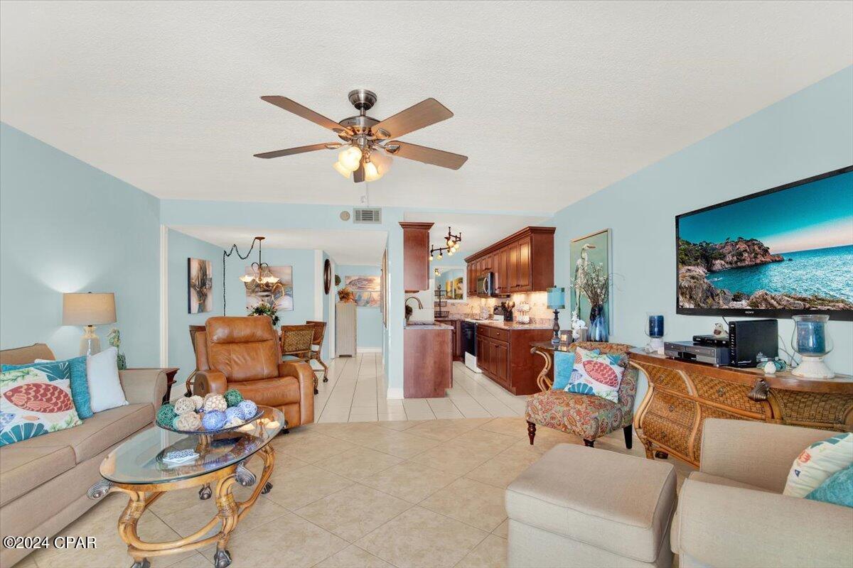 MARINER WEST CONDO - Residential