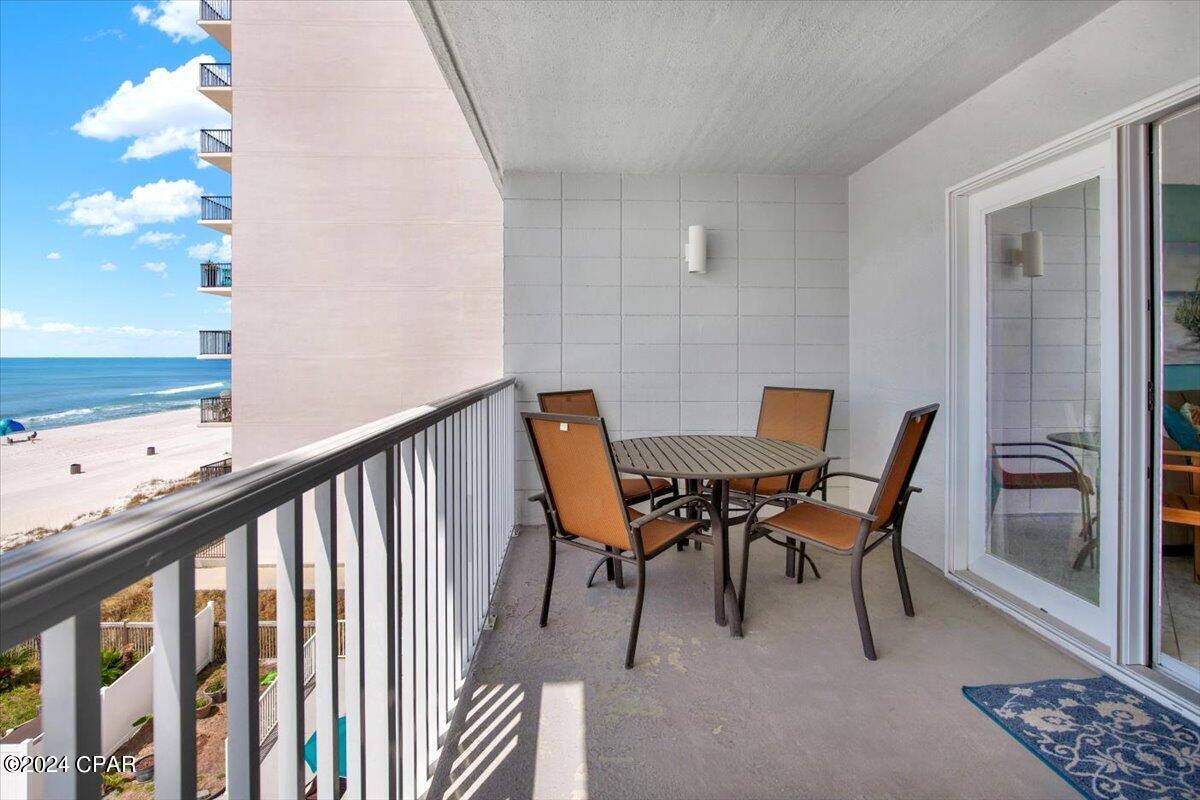 MARINER WEST CONDO - Residential