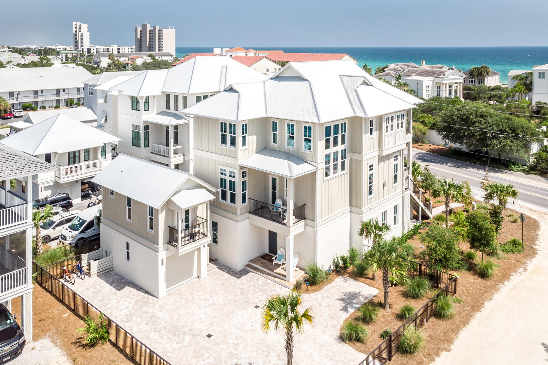 GULF SHORE MANOR - Residential