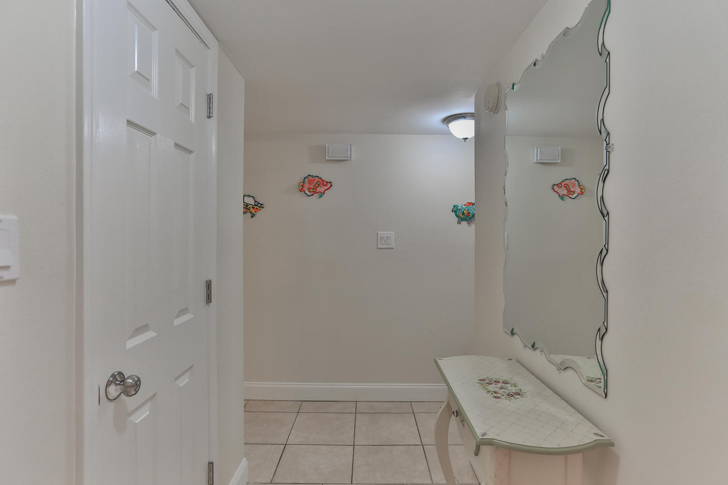 SEASCAPE CONDO GARDEN VILLA - Residential