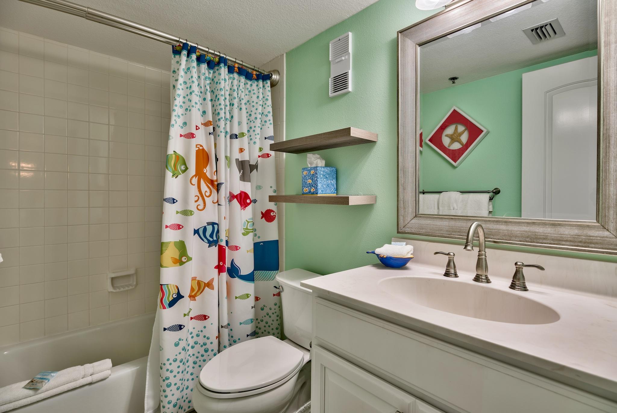 ISLANDER CONDO PH 2 - Residential