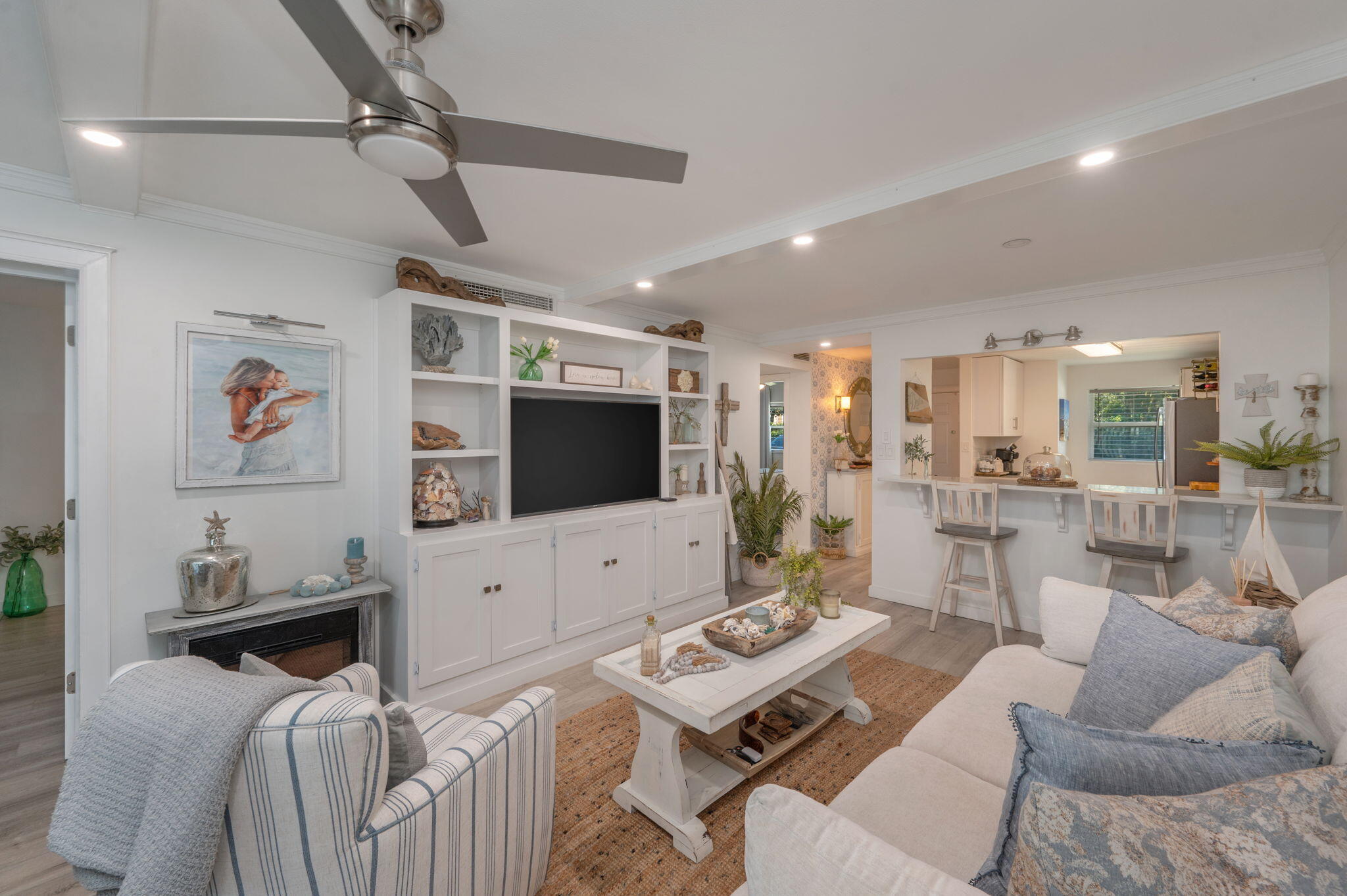 CENTURY PARK WEST - Residential