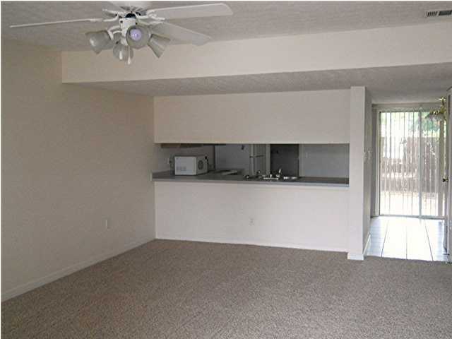 CHATELAINE ESTATES S/D - Residential