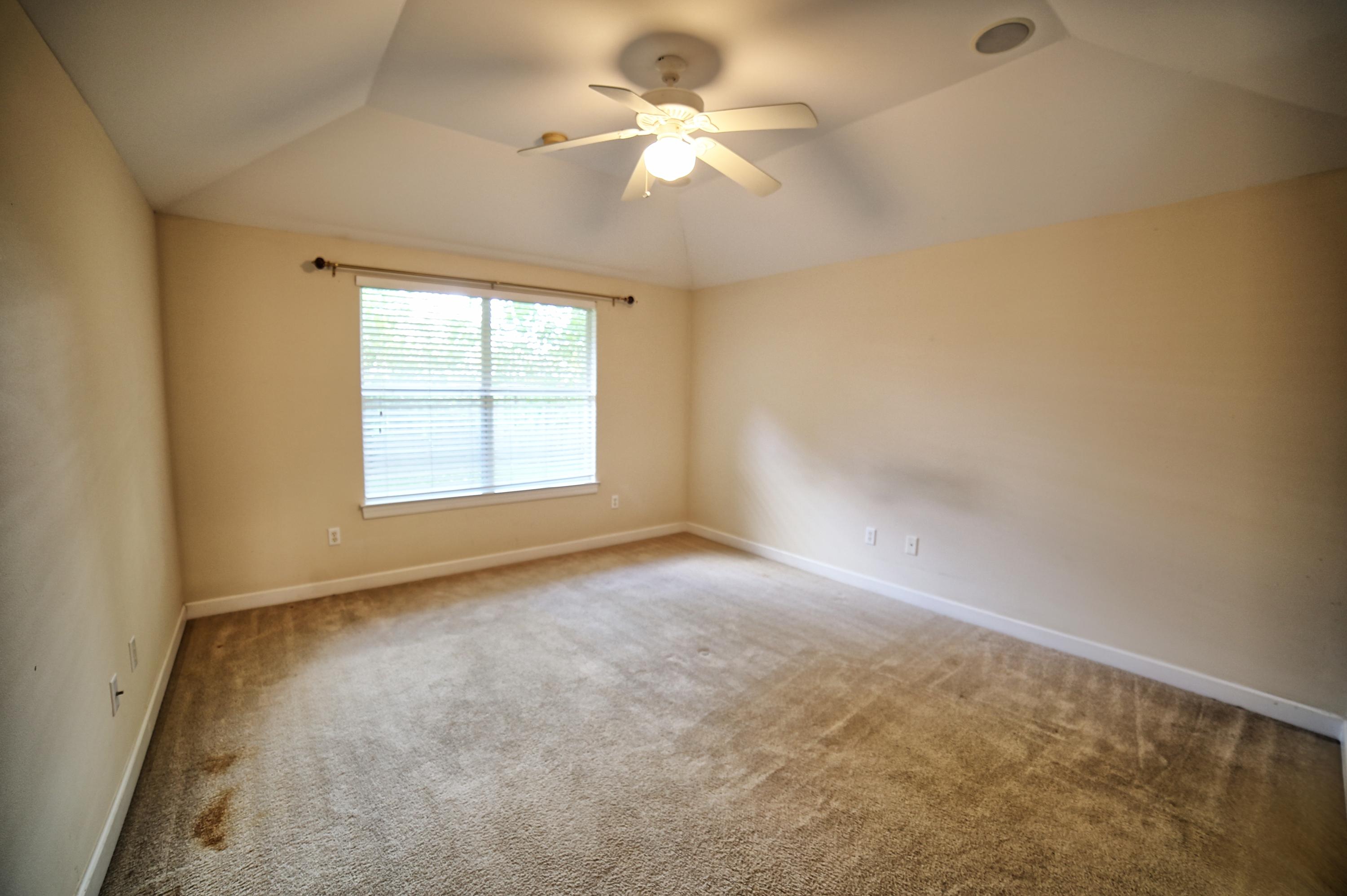 INDIAN LAKE - Residential Lease