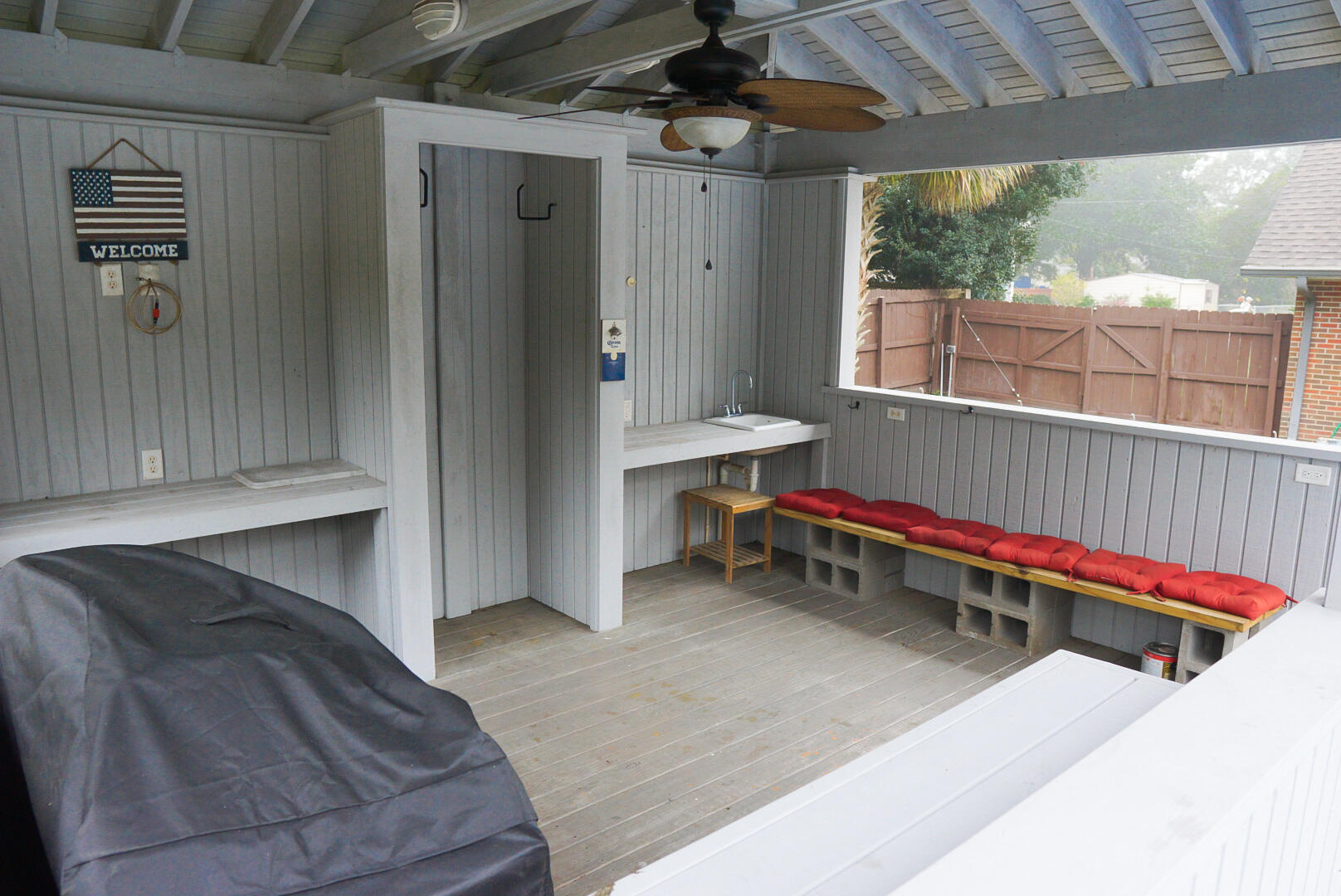 SANTASIA PARK 3RD ADDN - Residential Lease