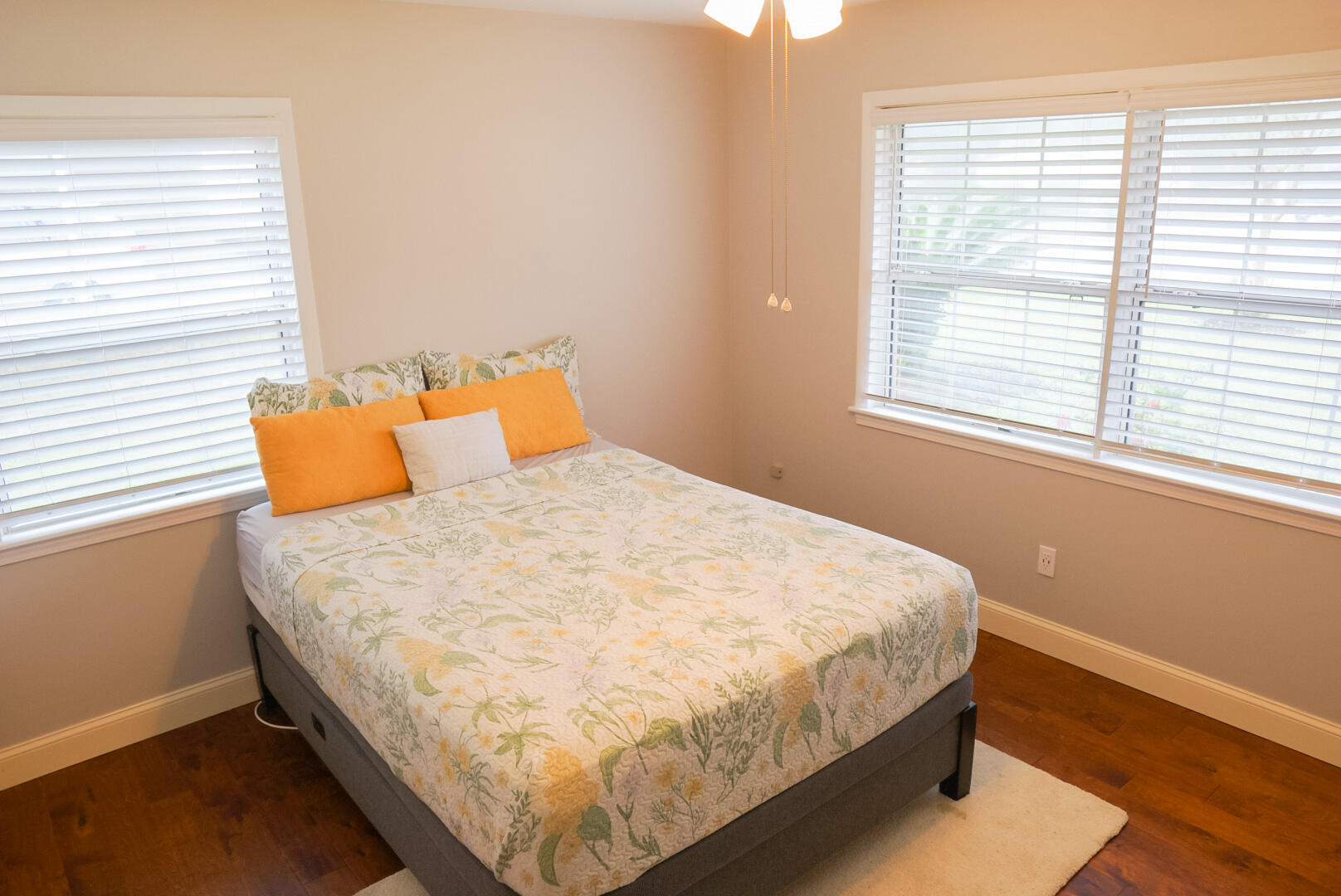 SANTASIA PARK 3RD ADDN - Residential Lease