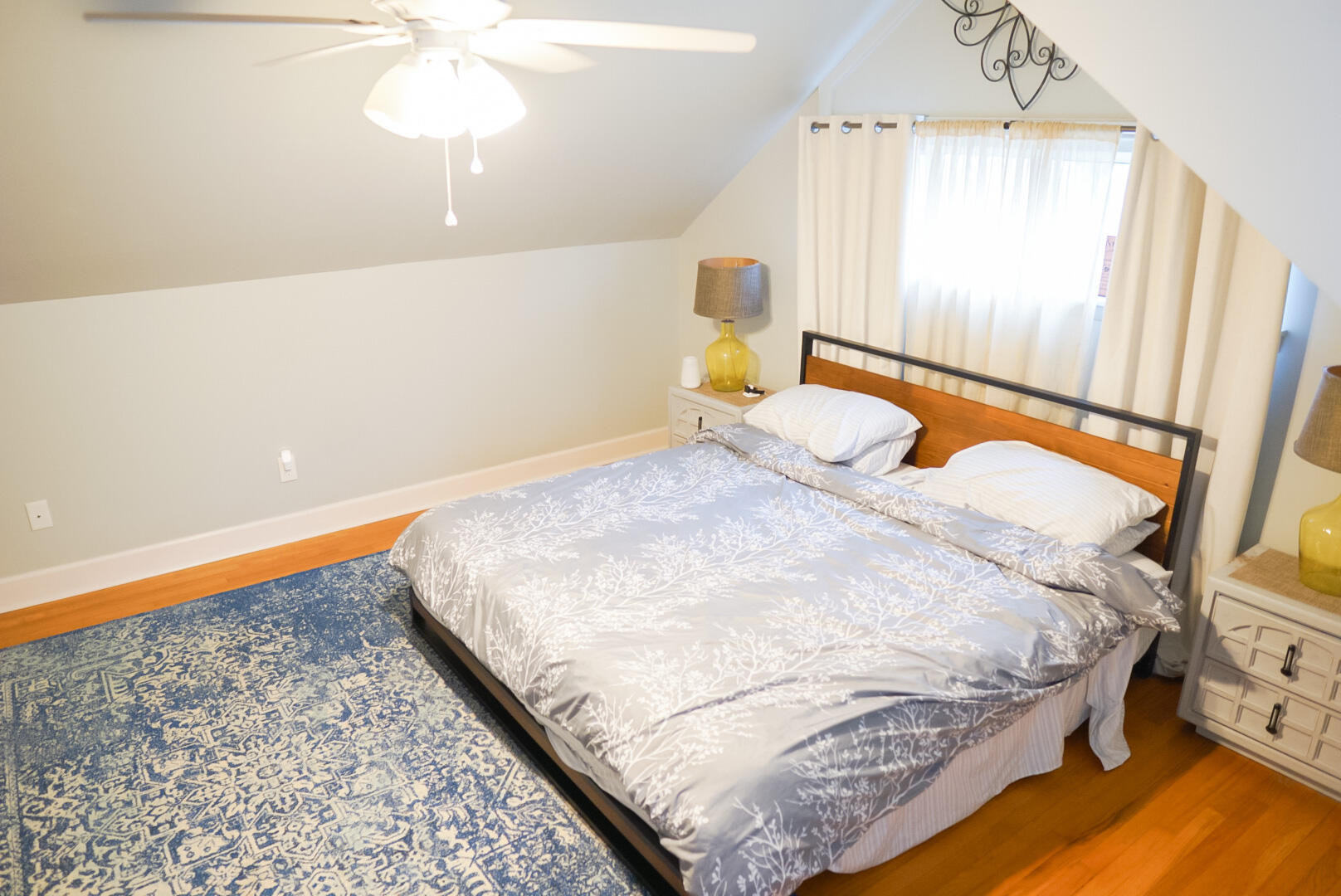 SANTASIA PARK 3RD ADDN - Residential Lease