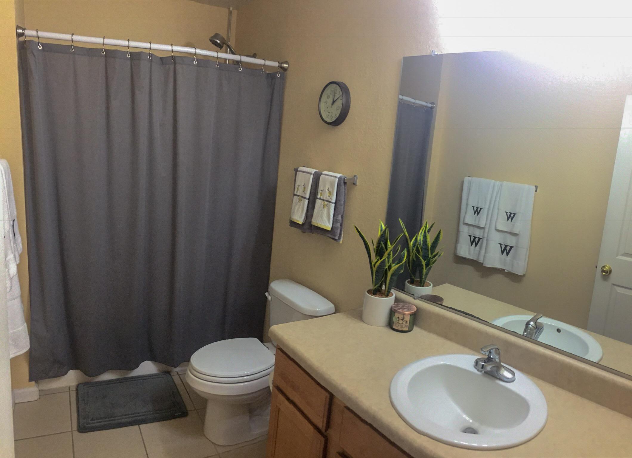 QUAIL LAKE T/H LOT 3 - Residential