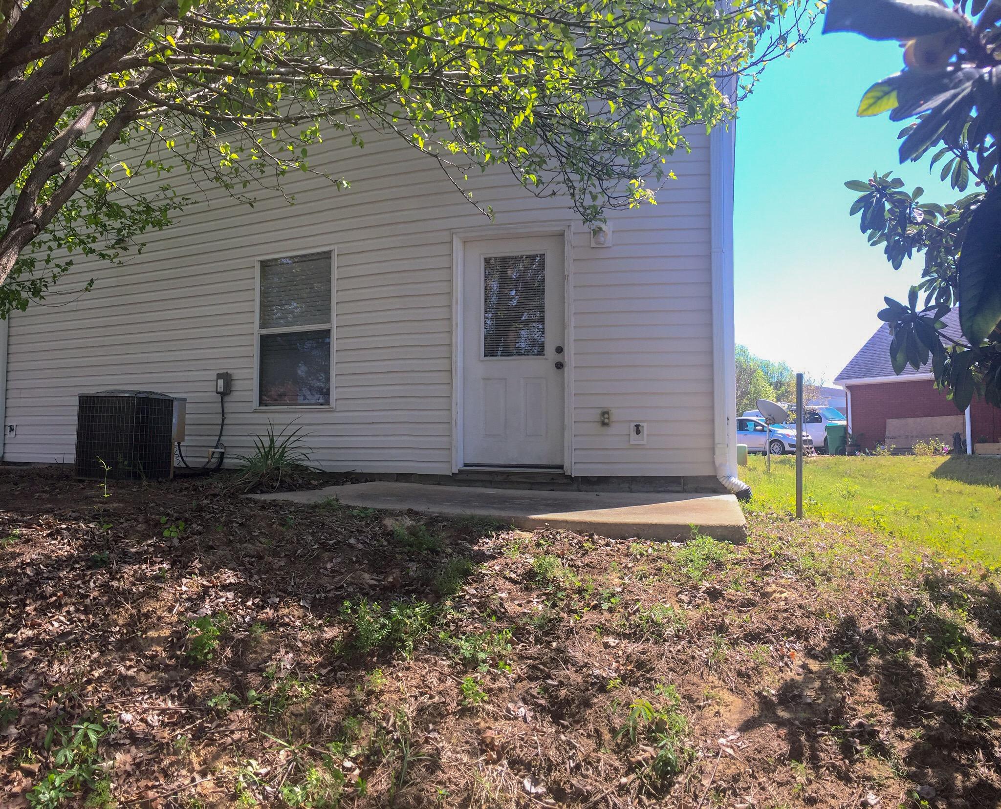 QUAIL LAKE T/H LOT 3 - Residential