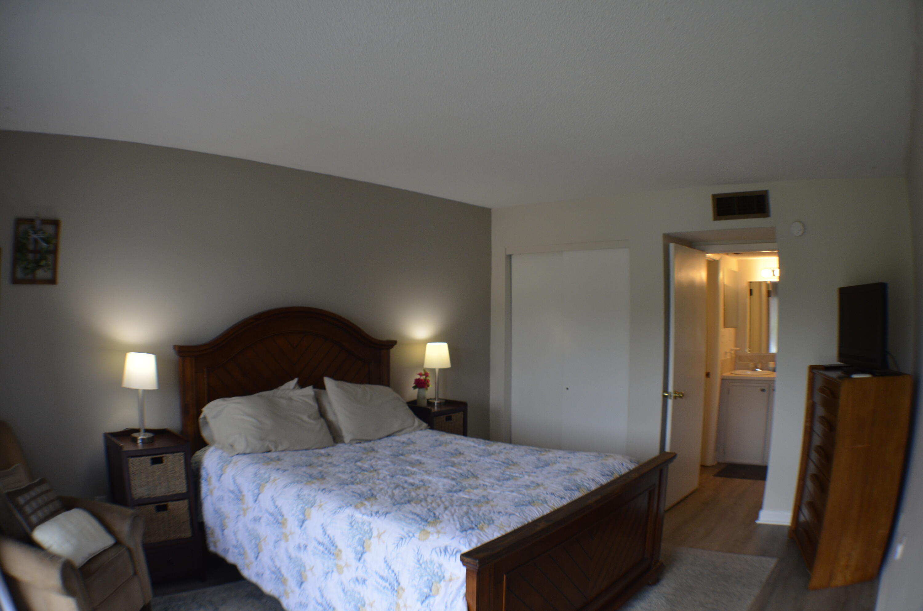 PIER ONE CONDO - Residential