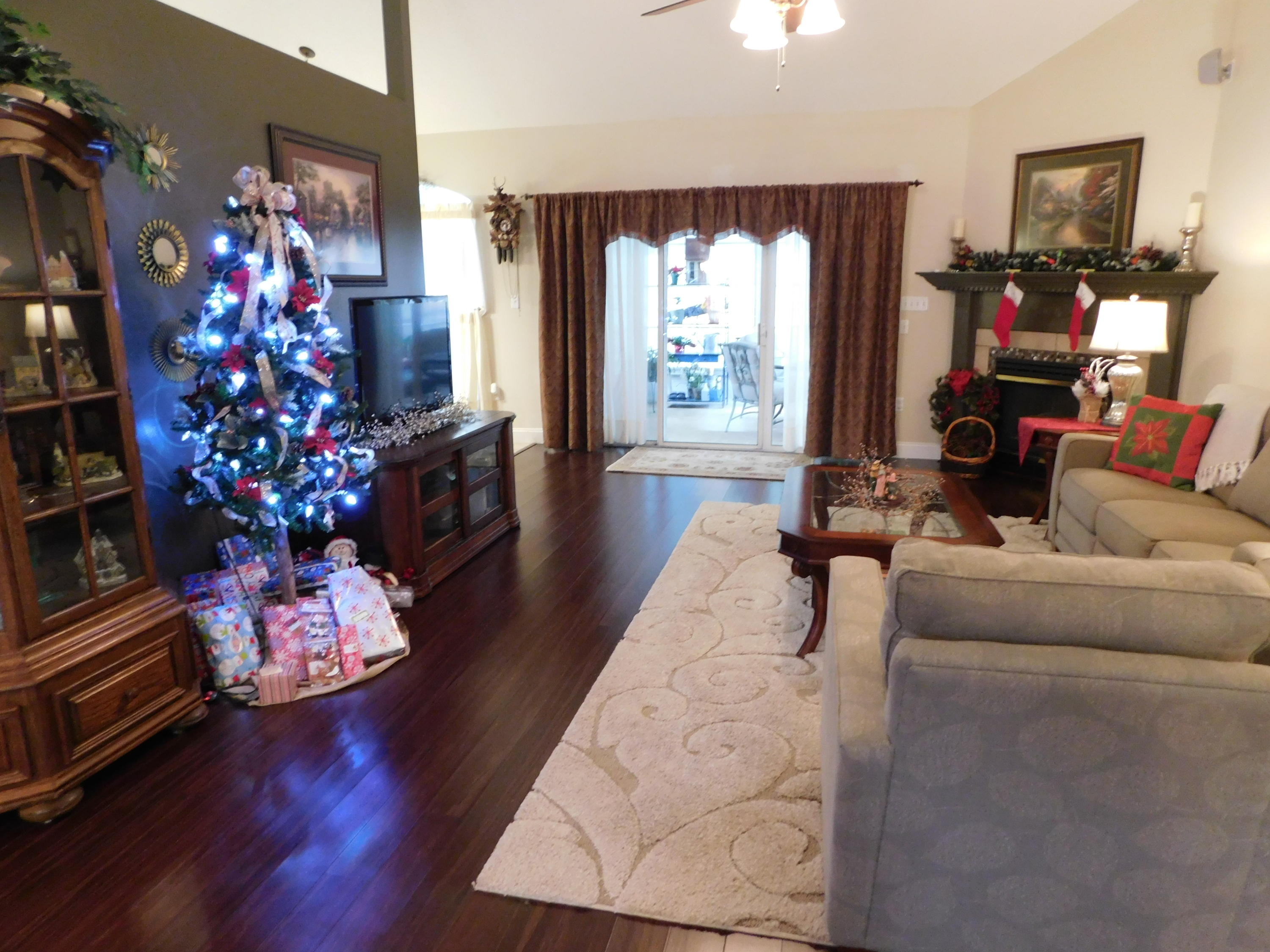 PINNACLE POINT - Residential