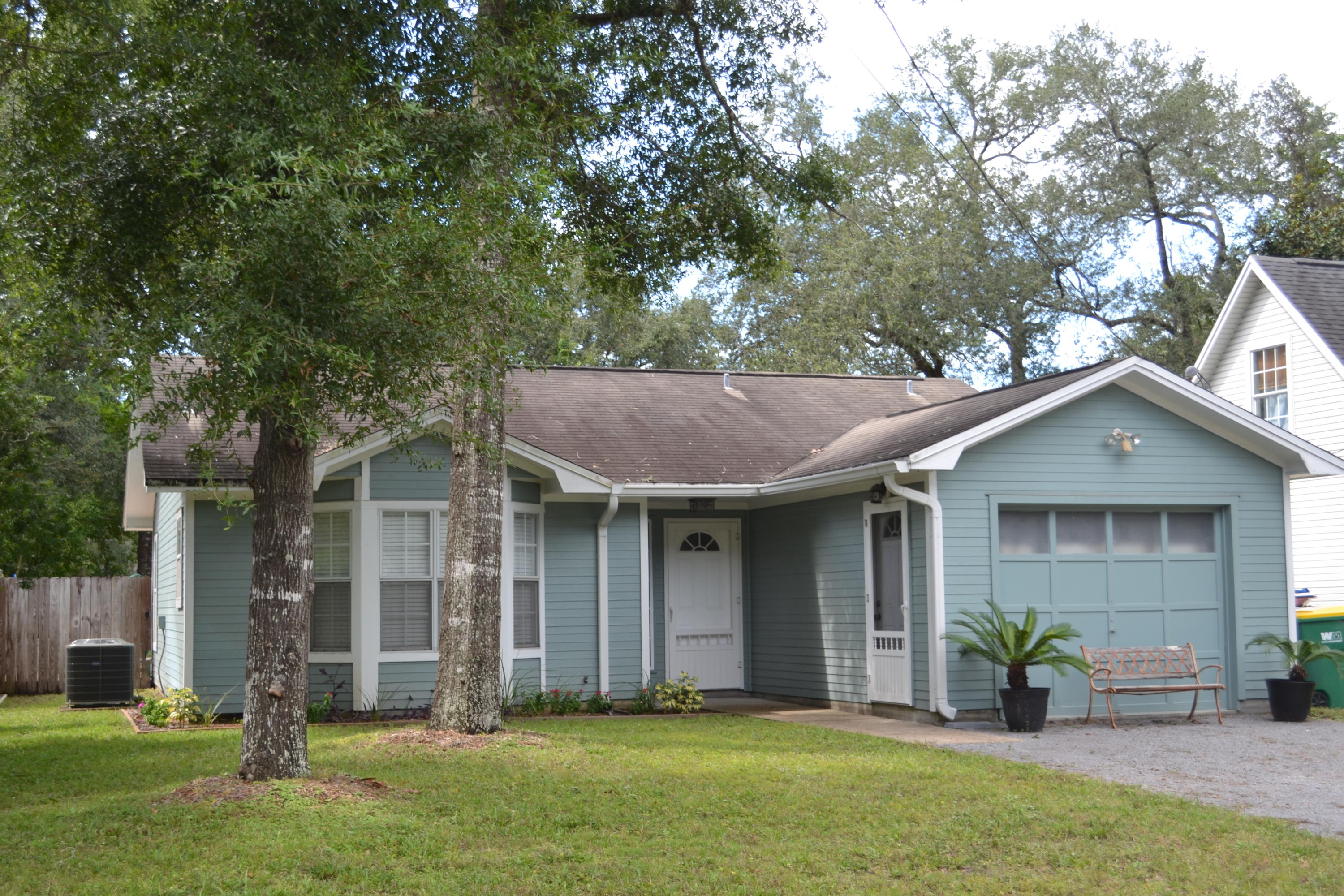 VALPARAISO P/C #6 LOT 11 BLK 115 - Residential