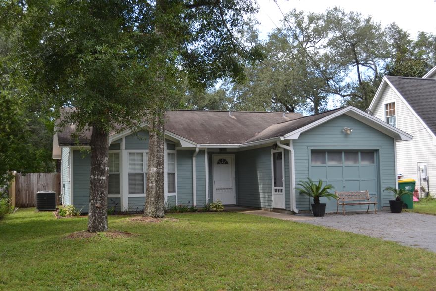 Adorable 3 bedroom-2 full bath home with a pool located in the heart of Niceville. Added bonus room off of main living would be versatile to your life style. 3 bedroom has it's own private entry. Large back yard with a deck for entertaining or laying out is the perfect spot poolside. Pool is lined with sturdy river rock ! Very interesting feature. Shed can be connected to electricity if needed.HVAC system new 3/2018, H20 Heater New 2015*Seller offering a $6000 credit to buyer for a new roof**Property appraiser records do not match square footage*