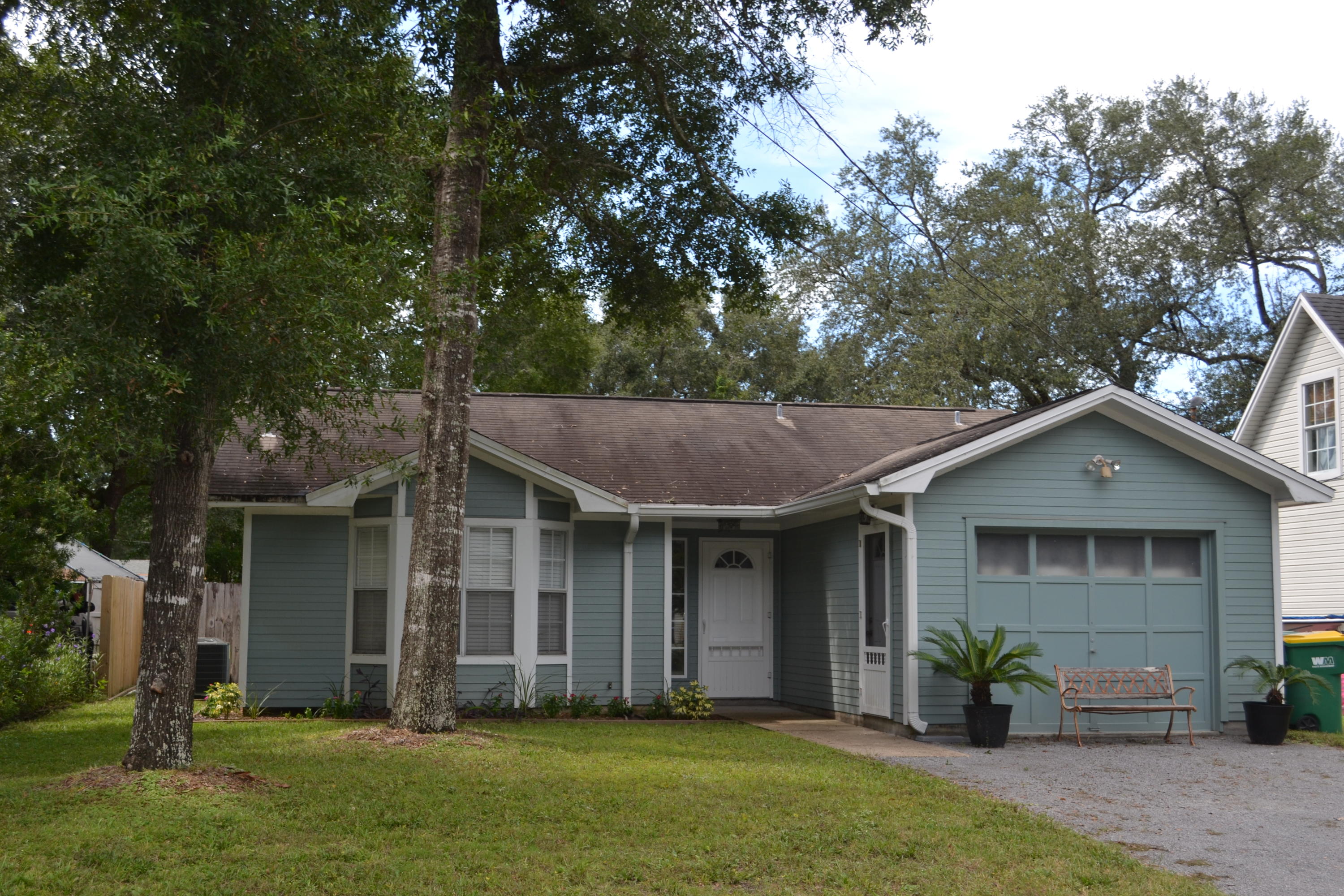 VALPARAISO P/C #6 LOT 11 BLK 115 - Residential