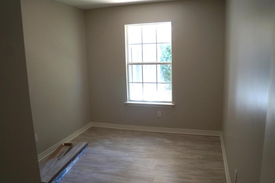 MAGNOLIA CREEK PHASE 2 - Residential Lease