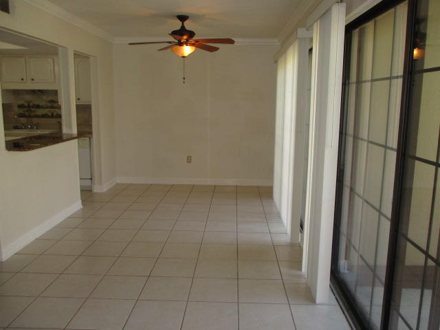 HIDDEN COVE T/H - Residential Lease