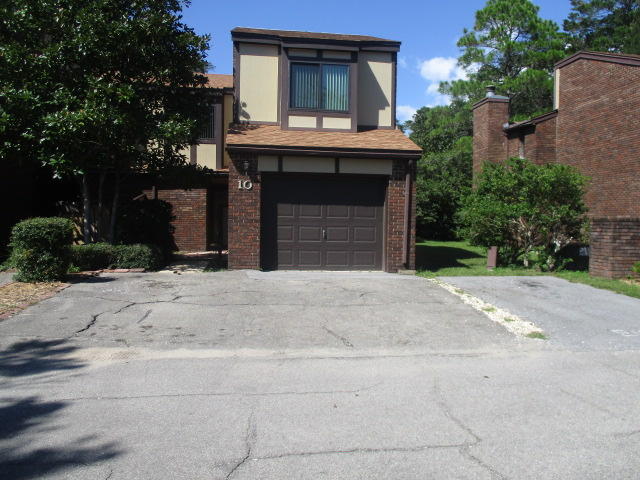 HIDDEN COVE T/H - Residential Lease