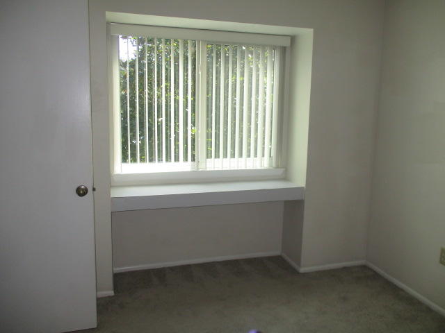 HIDDEN COVE T/H - Residential Lease