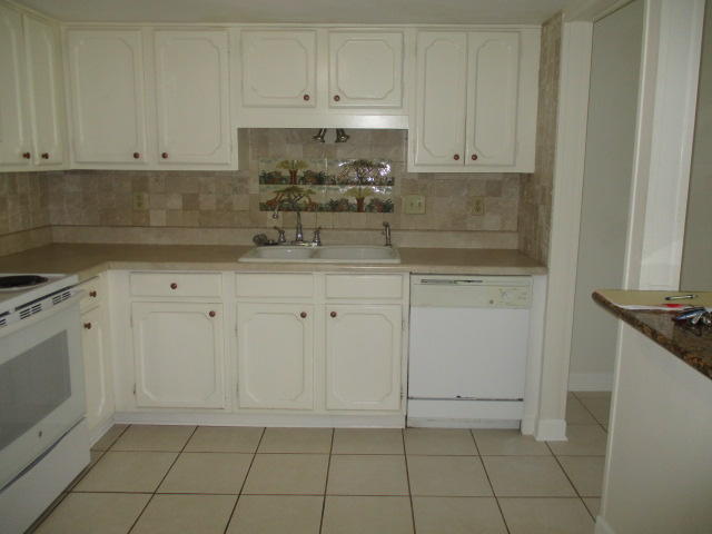 HIDDEN COVE T/H - Residential Lease