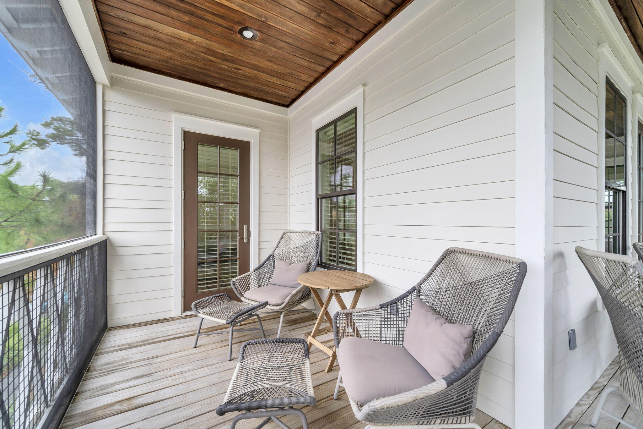 LAKESIDE AT BLUE MOUNTAIN BEACH - Residential